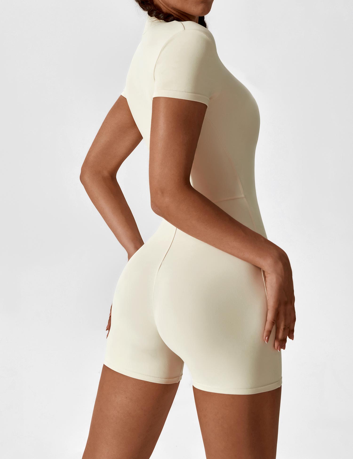 Yeoreo Short Sleeve Zipper Romper