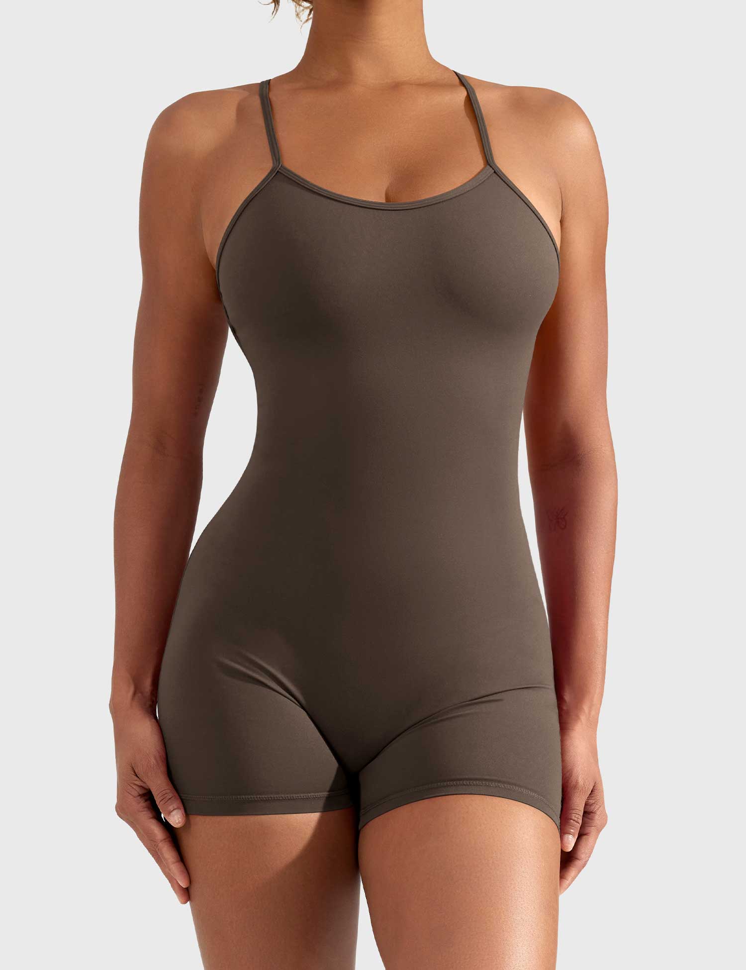Yeoreo Liza V-Back Romper