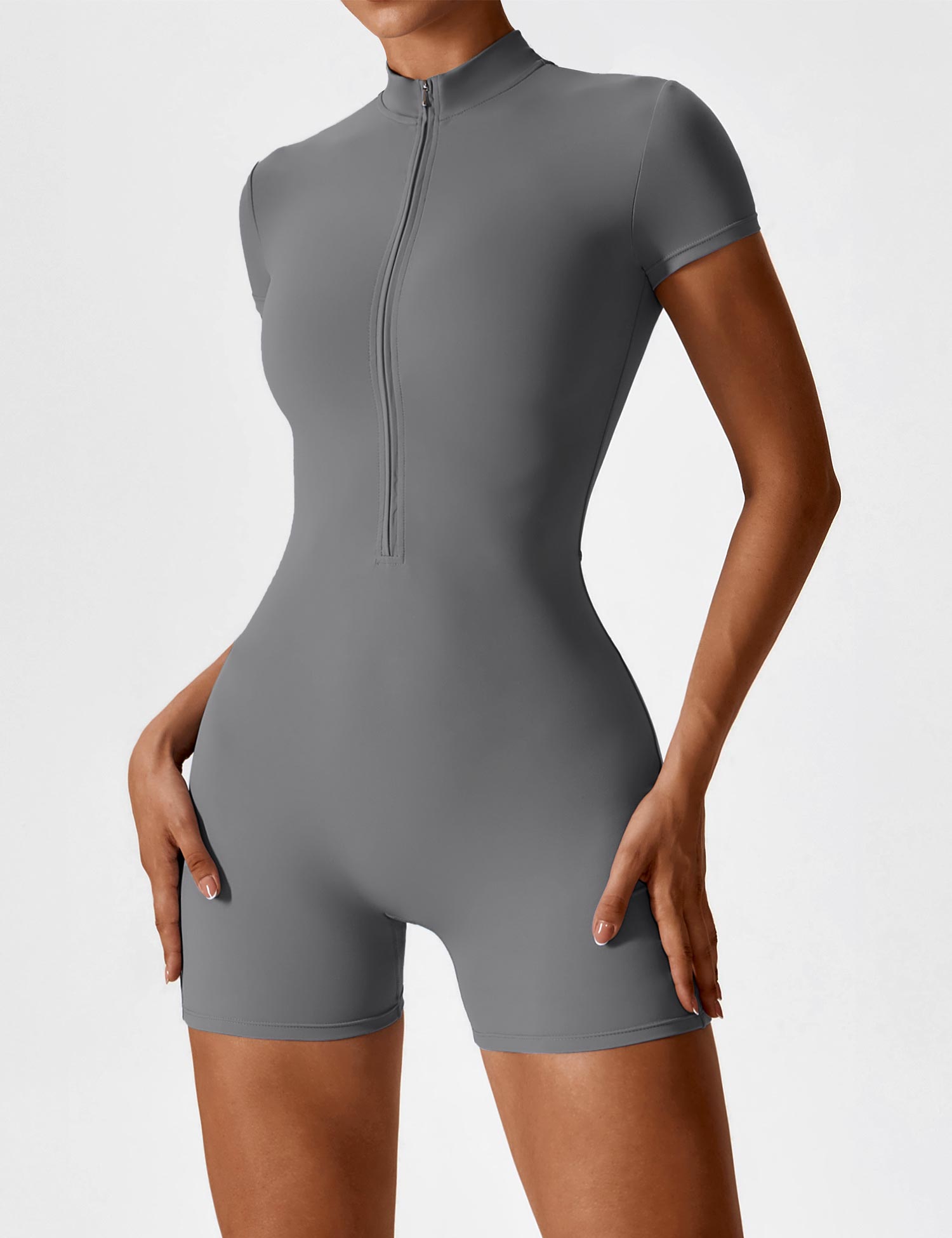 Yeoreo Short Sleeve Zipper Romper