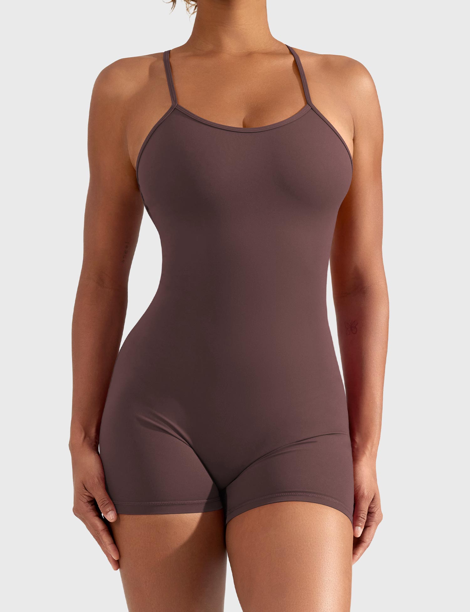 Yeoreo Liza V-Back Romper