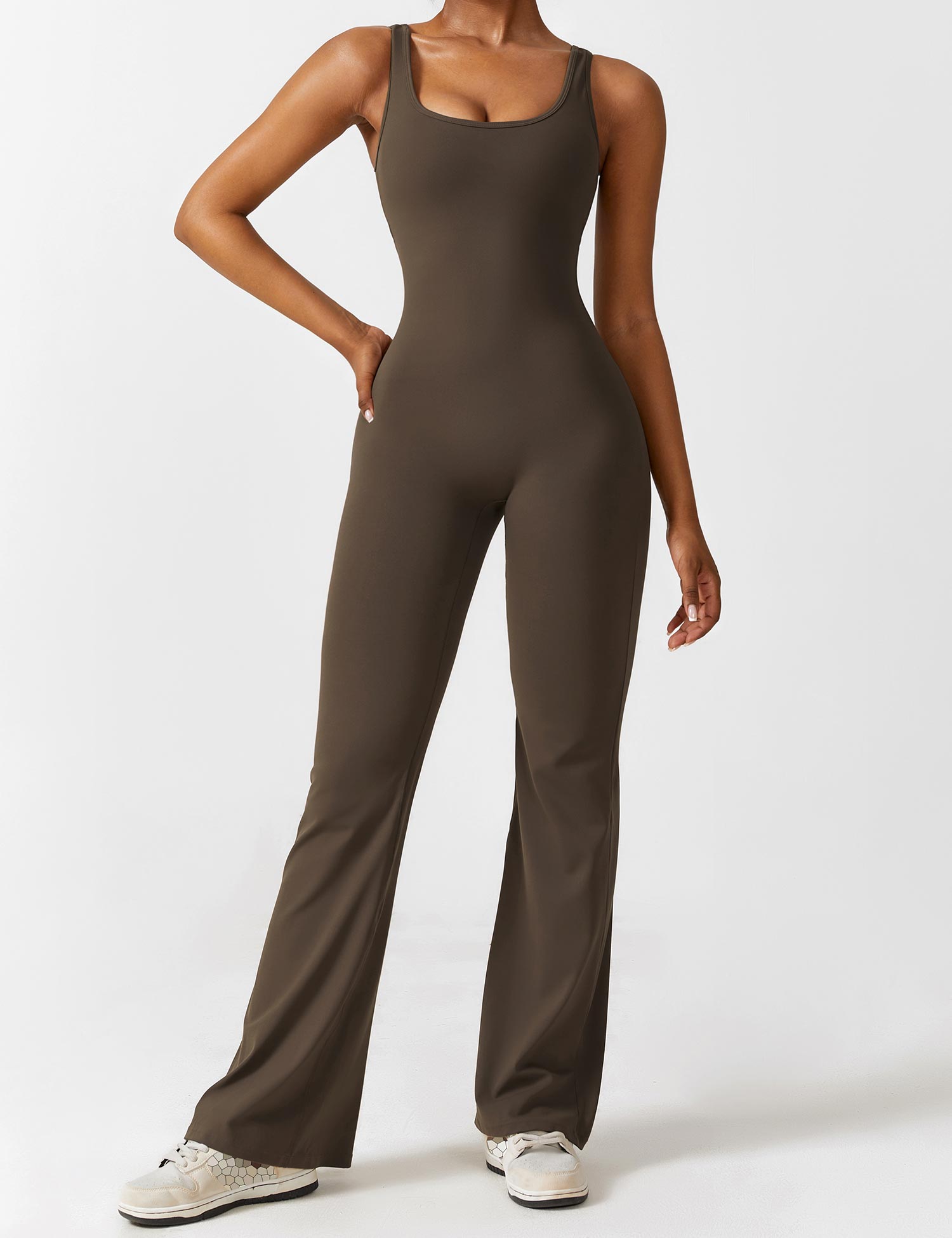 Yeoreo Lizvette V-Back Jumpsuit