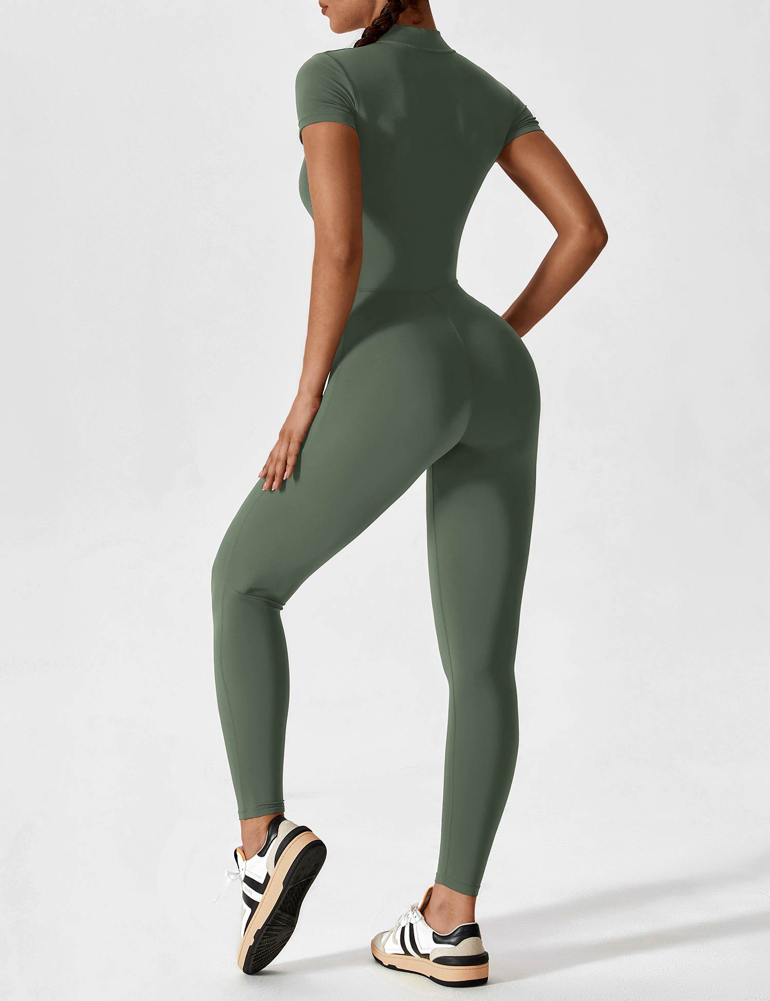 Yeoreo Short Sleeve Zipper Jumpsuit