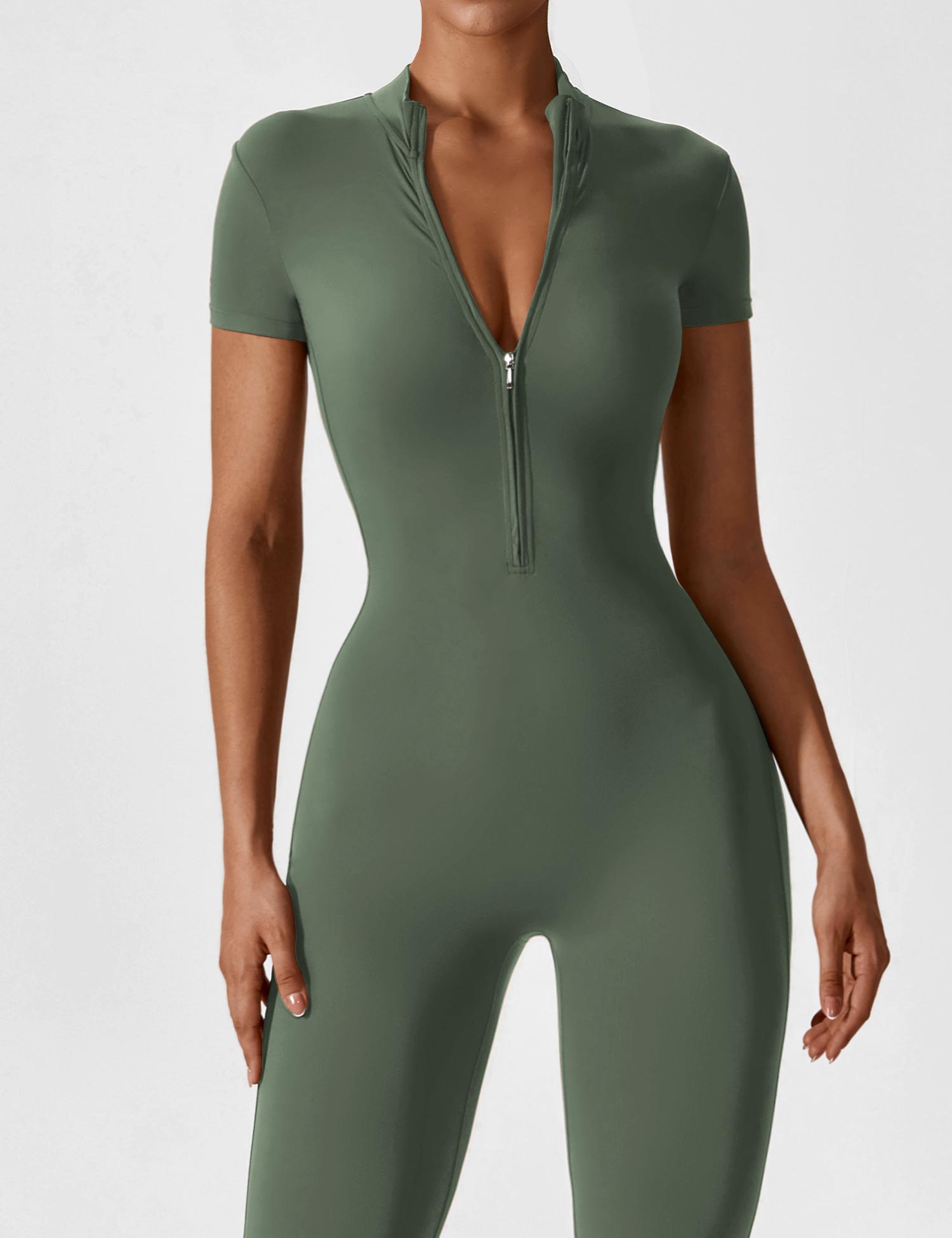 Yeoreo Short Sleeve Zipper Jumpsuit