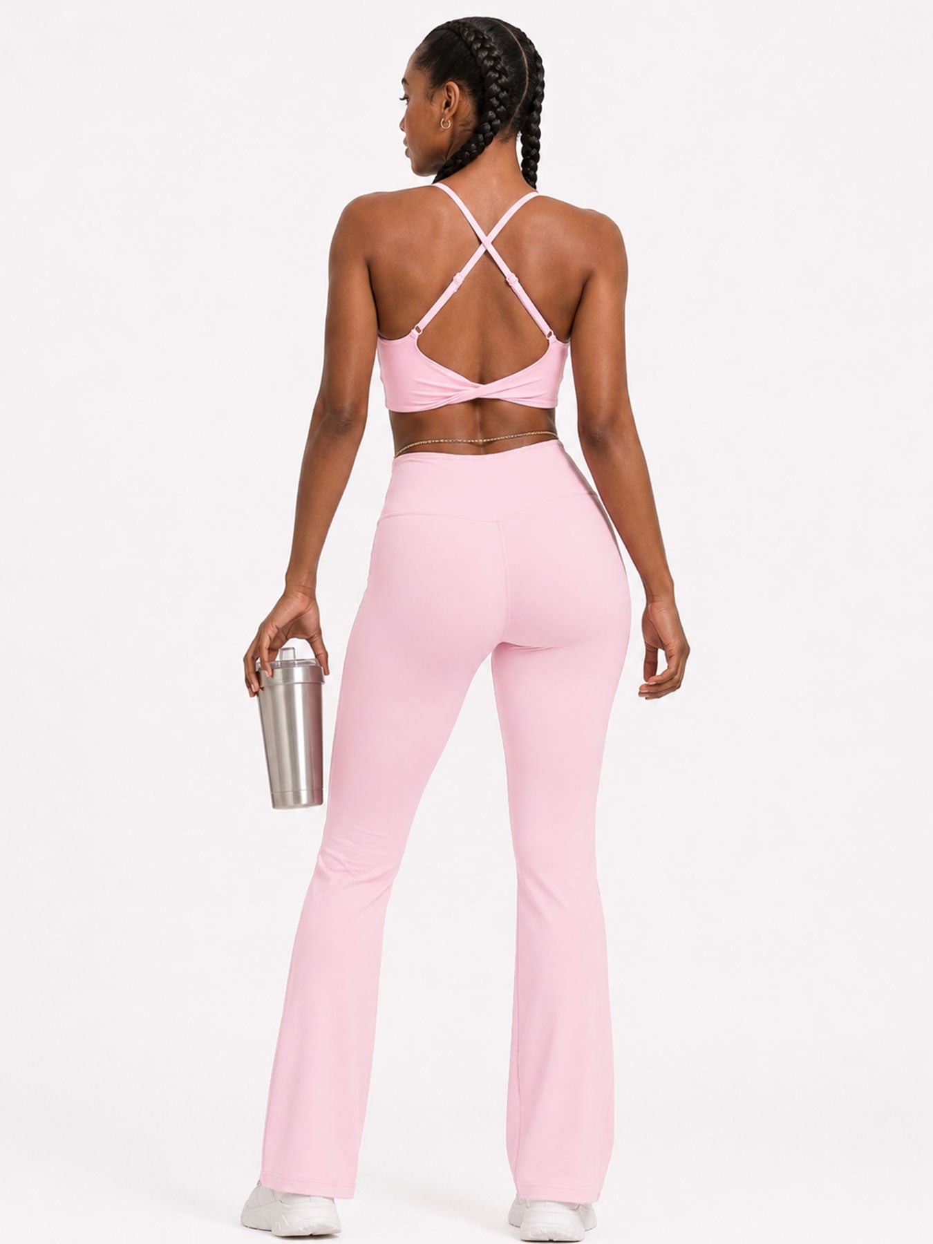 Yeoreo Wawiay Twist Back Sports Bra