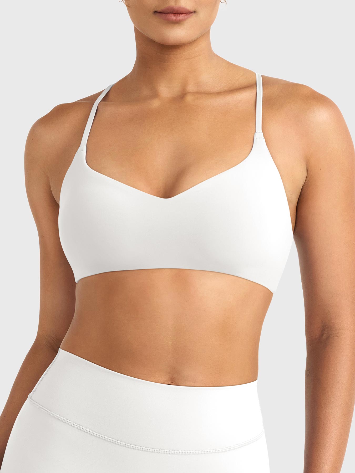 Yeoreo Wawiay Twist Back Sports Bra