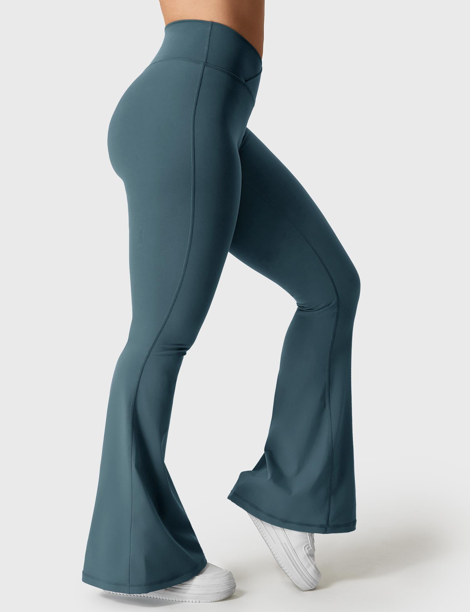Yeoreo V-waistband Kalie Flare Leggings
