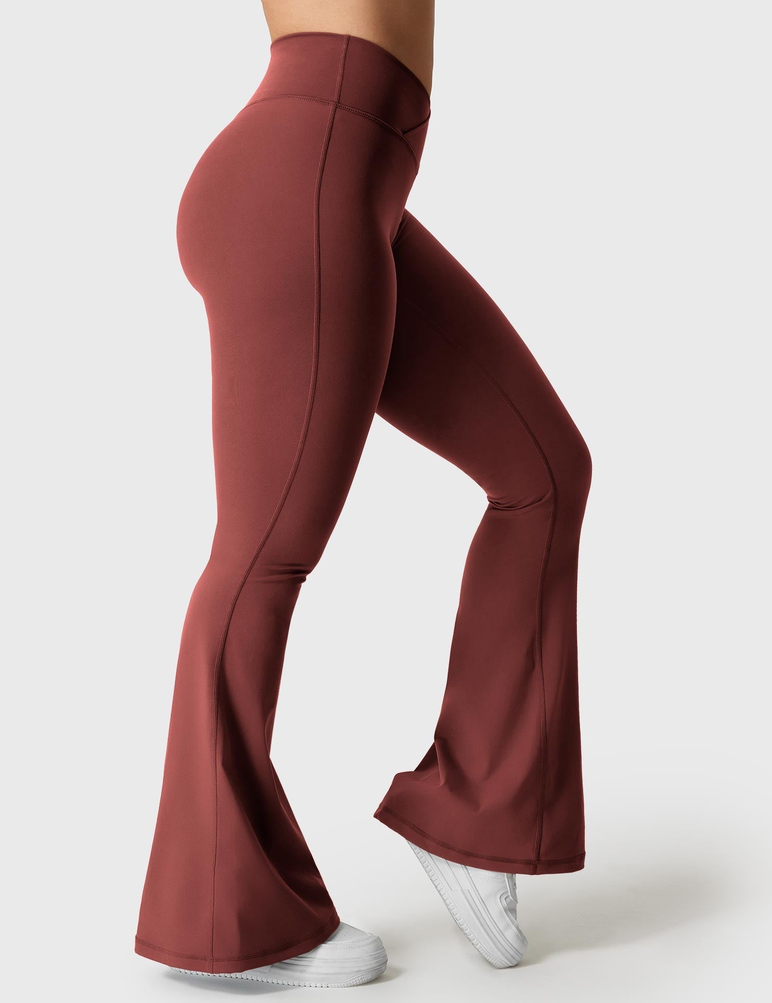 Yeoreo V-waistband Kalie Flare Leggings