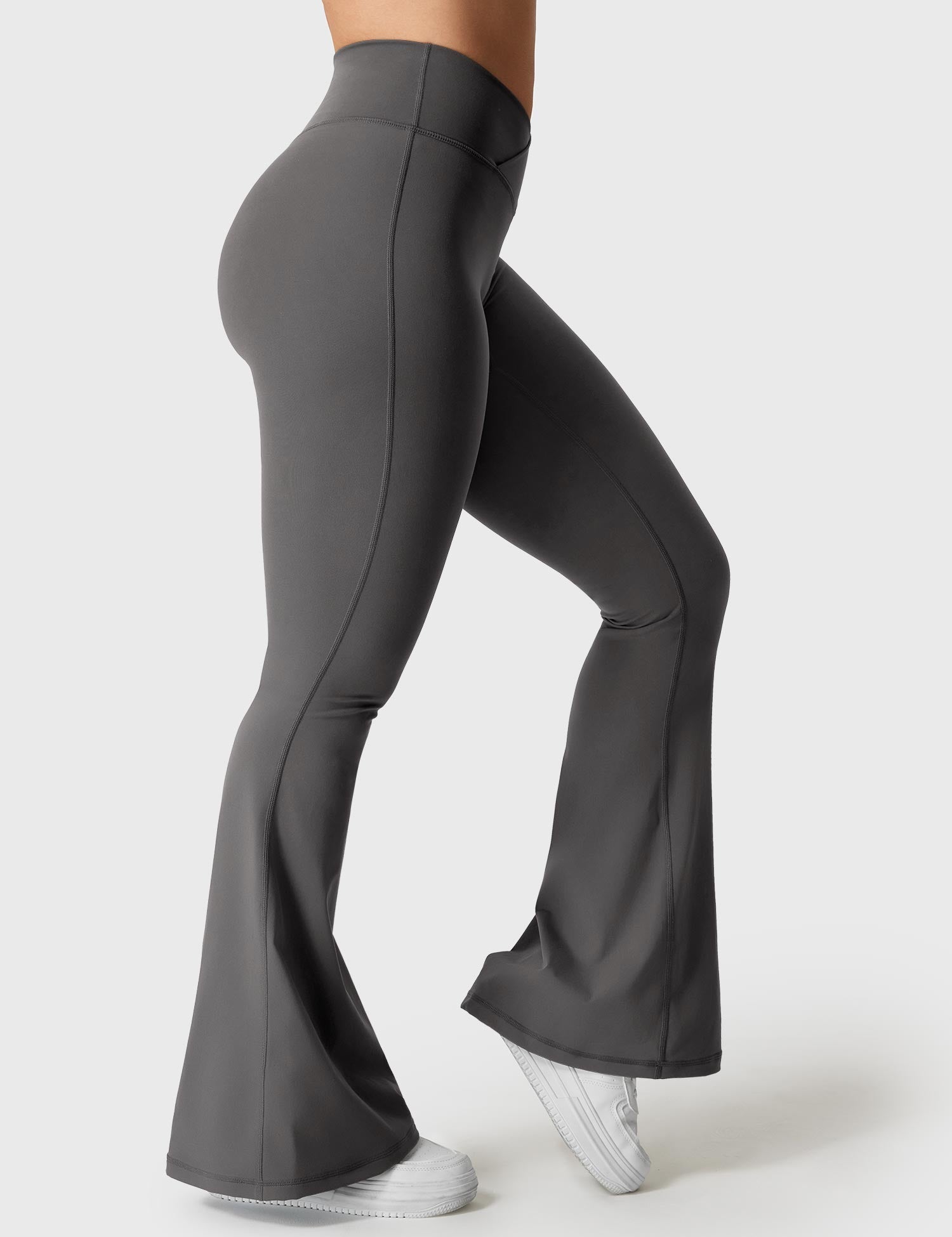 Yeoreo V-waistband Kalie Flare Leggings