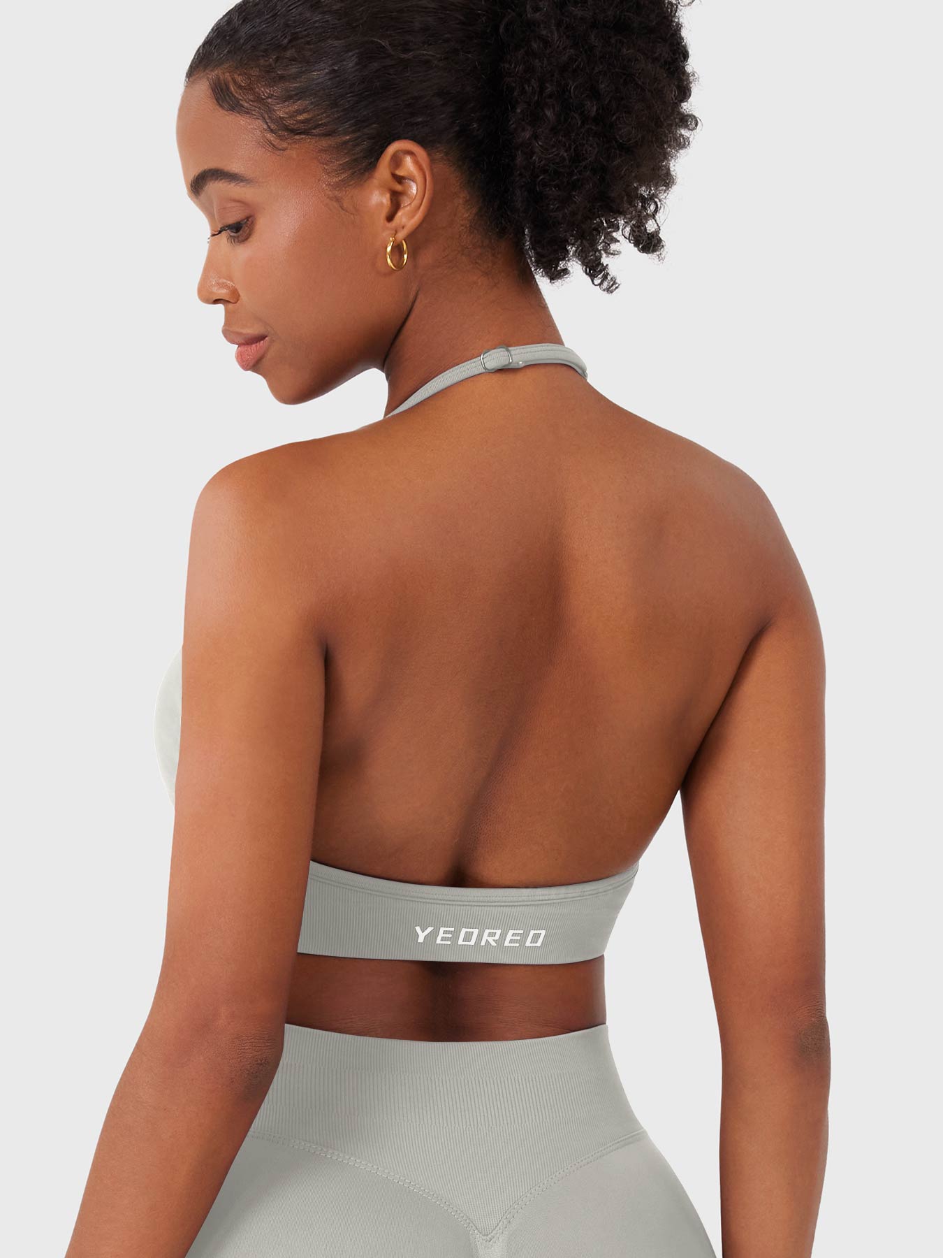 Yeoreo Vanie SoftHue Halter Sports Bra