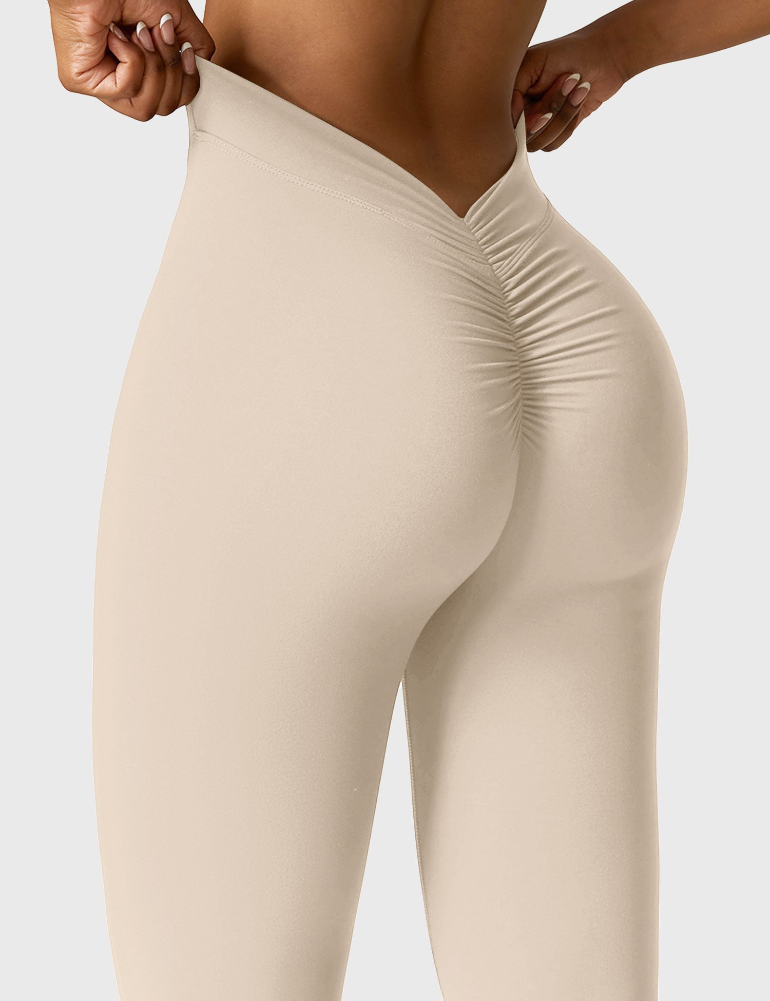 Yeoreo Daze V-back Flare Leggings