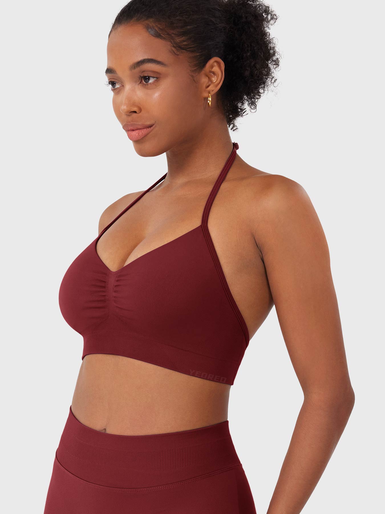 Yeoreo Vanie SoftHue Halter Sports Bra