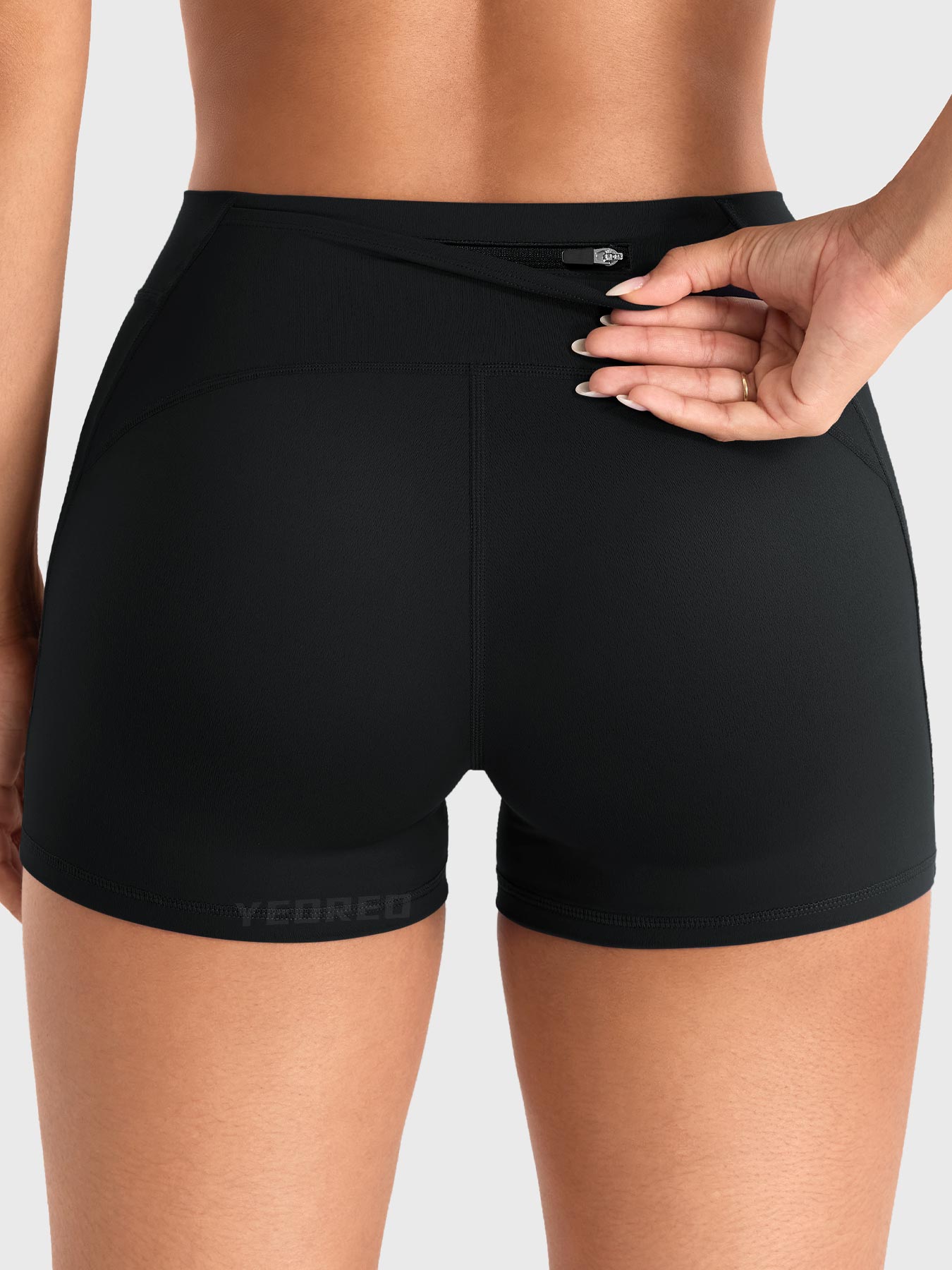 Yeoreo Danuiy 3.6" Low Rise Training Shorts