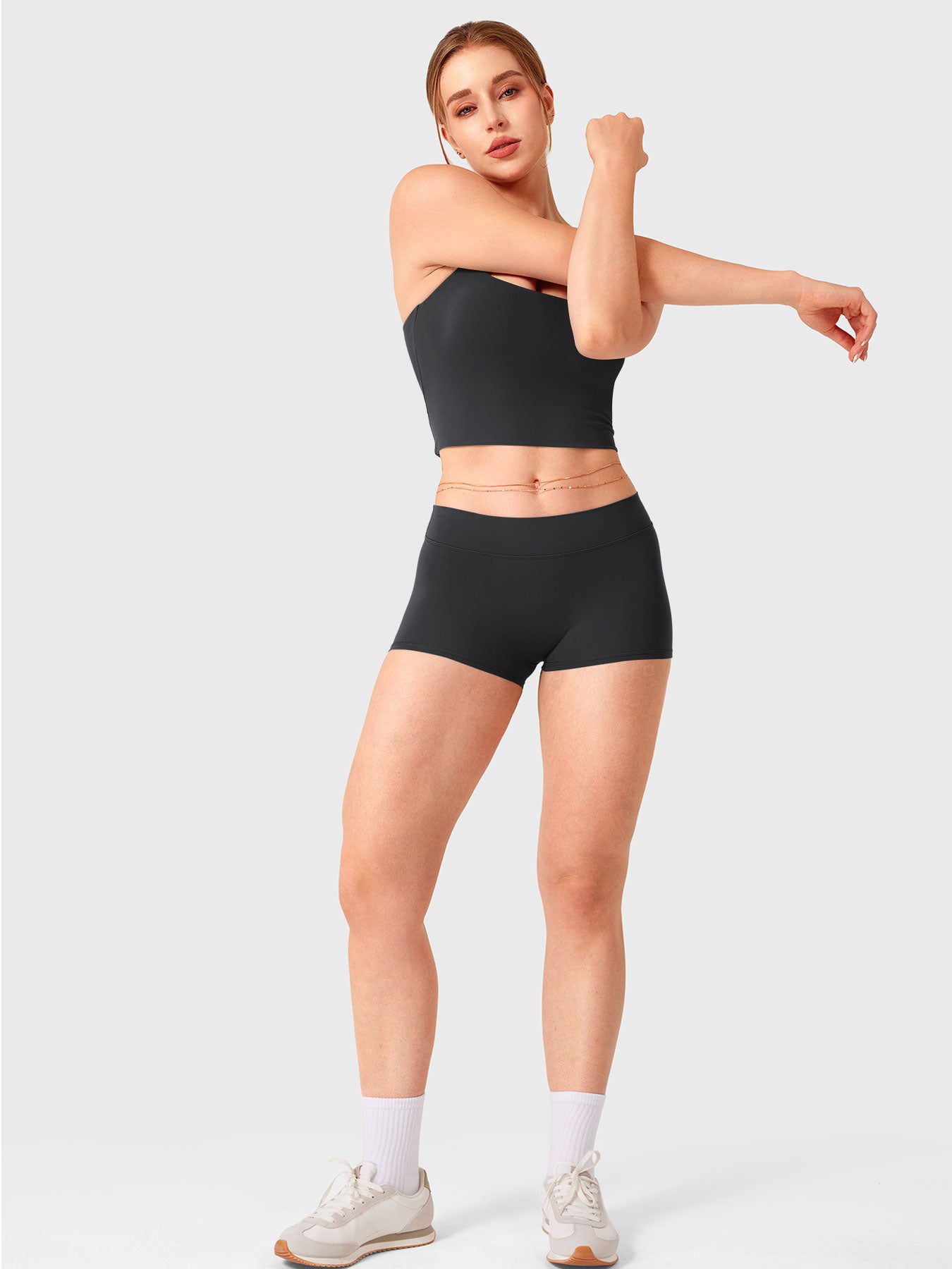 Yeoreo Zahida 2.5" V-Back Shorts