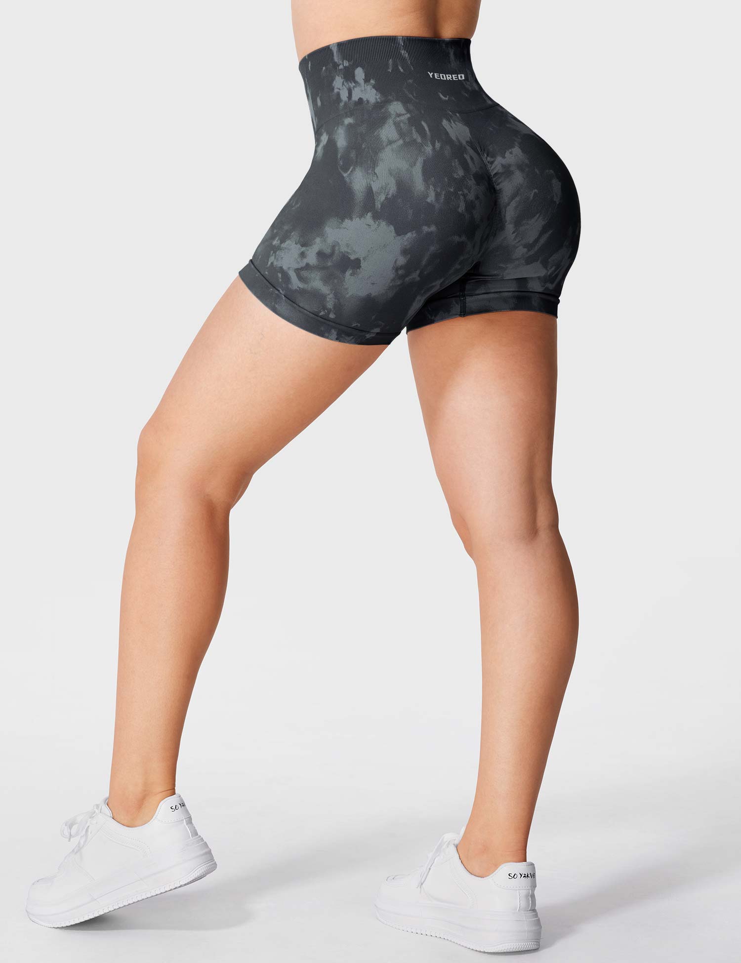 Yeoreo Seamless Print Jada Shorts