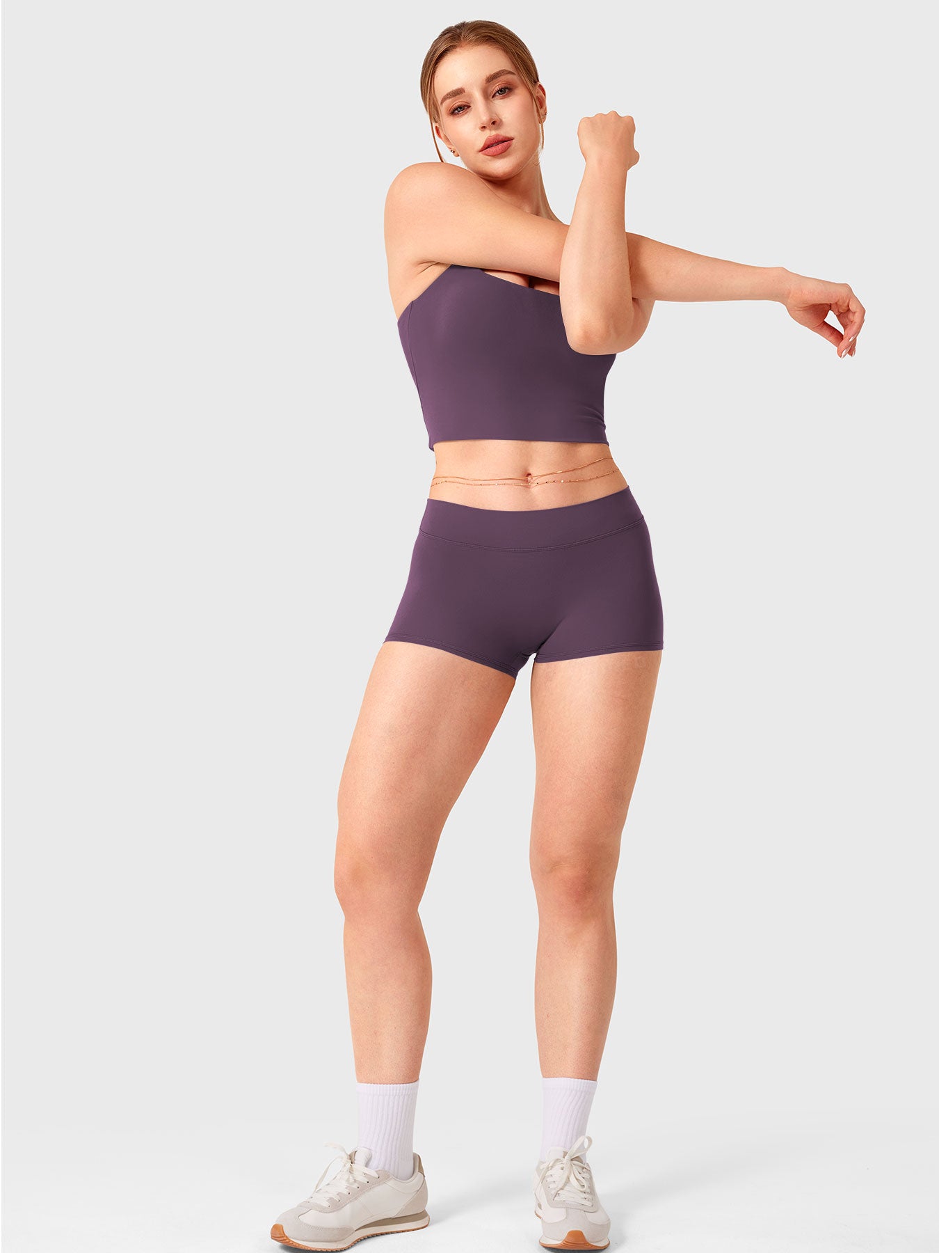 Yeoreo Zahida 2.5" V-Back Shorts
