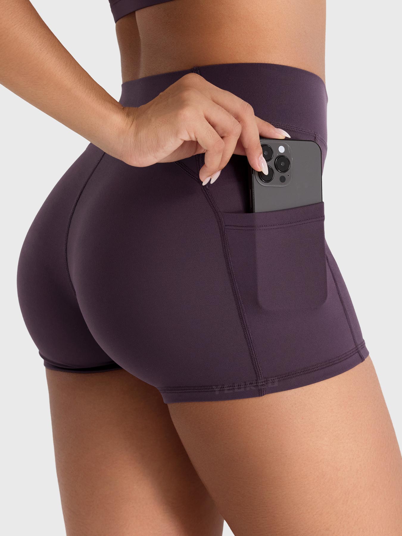 Yeoreo Damiely 3.6" Low Rise Shorts With Pocket