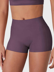 Yeoreo Eloiwen 3.6" Mid Rise Shorts with Pockets