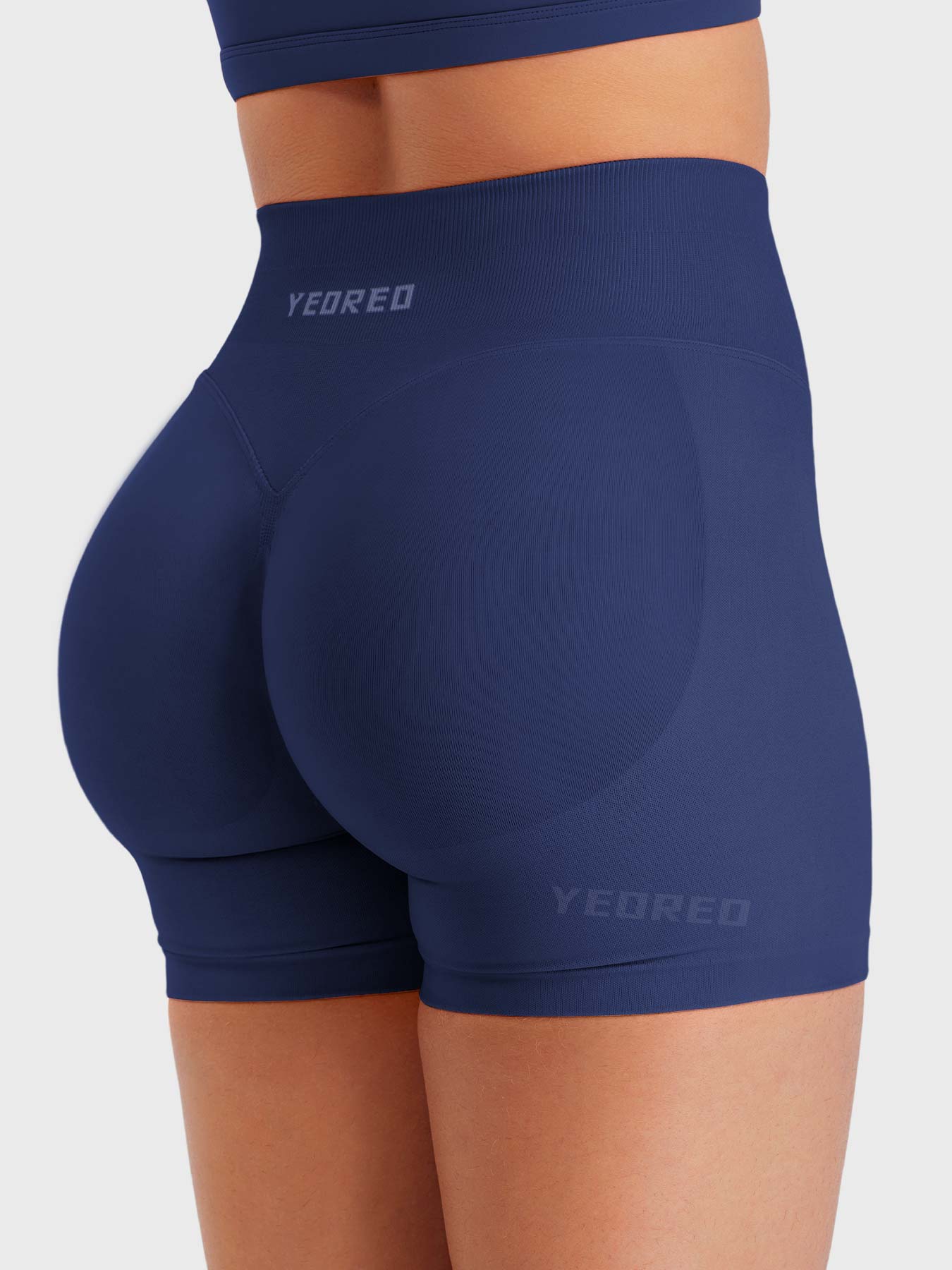Yeoreo Baderiy 4.5" Seamless Shorts
