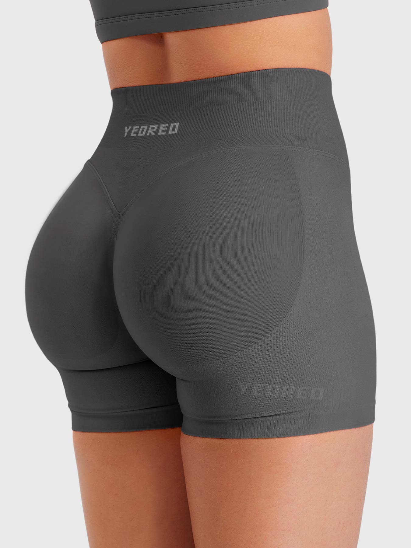 Yeoreo Baderiy 4.5" Seamless Shorts