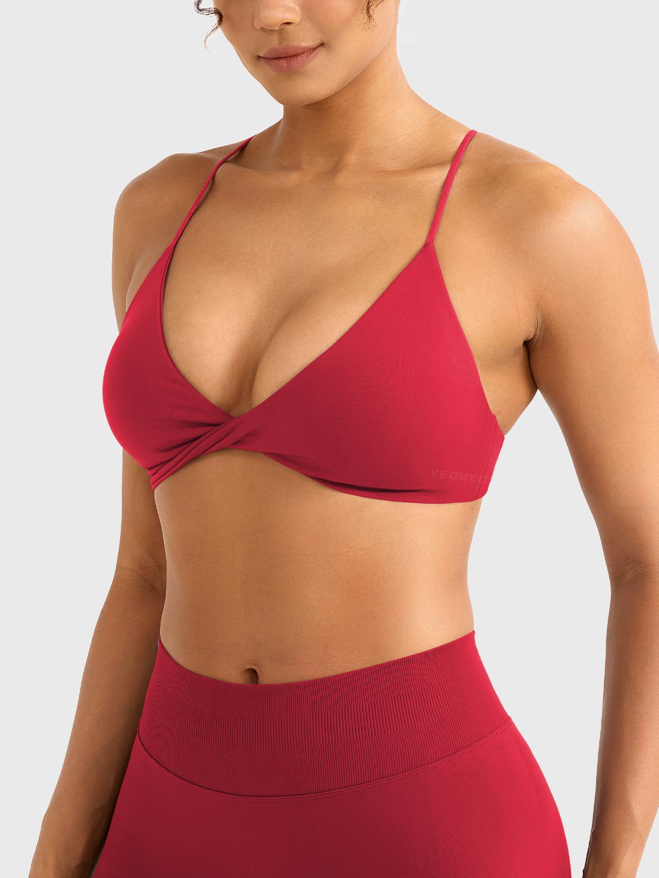 Yeoreo Jocelyna Minimal Strappy Sports Bra