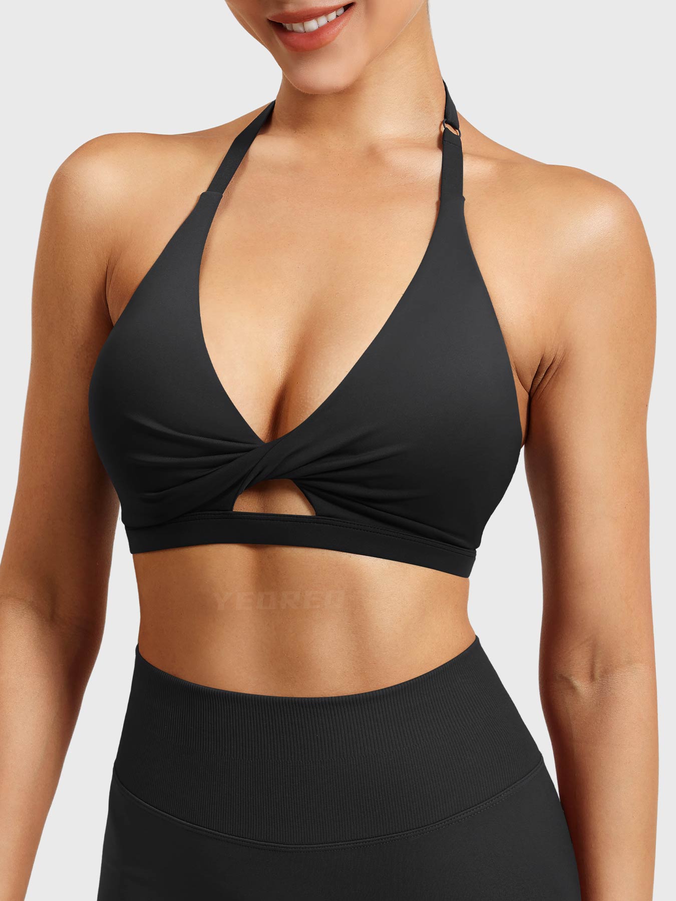 Yeoreo Micaela Twist Front Sports Bra