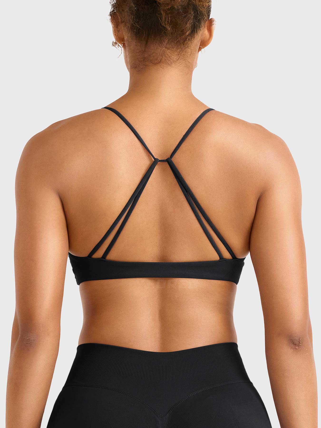Yeoreo Jocelyna Minimal Strappy Sports Bra