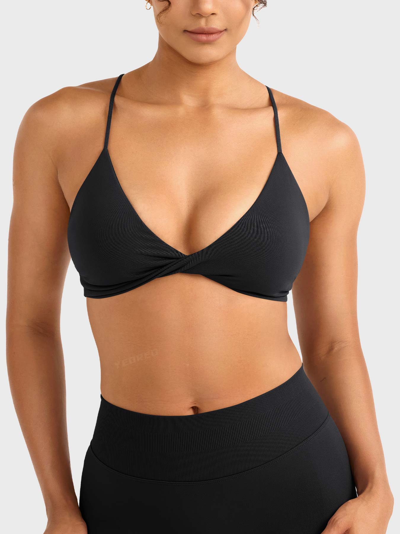 Yeoreo Jocelyna Minimal Strappy Sports Bra