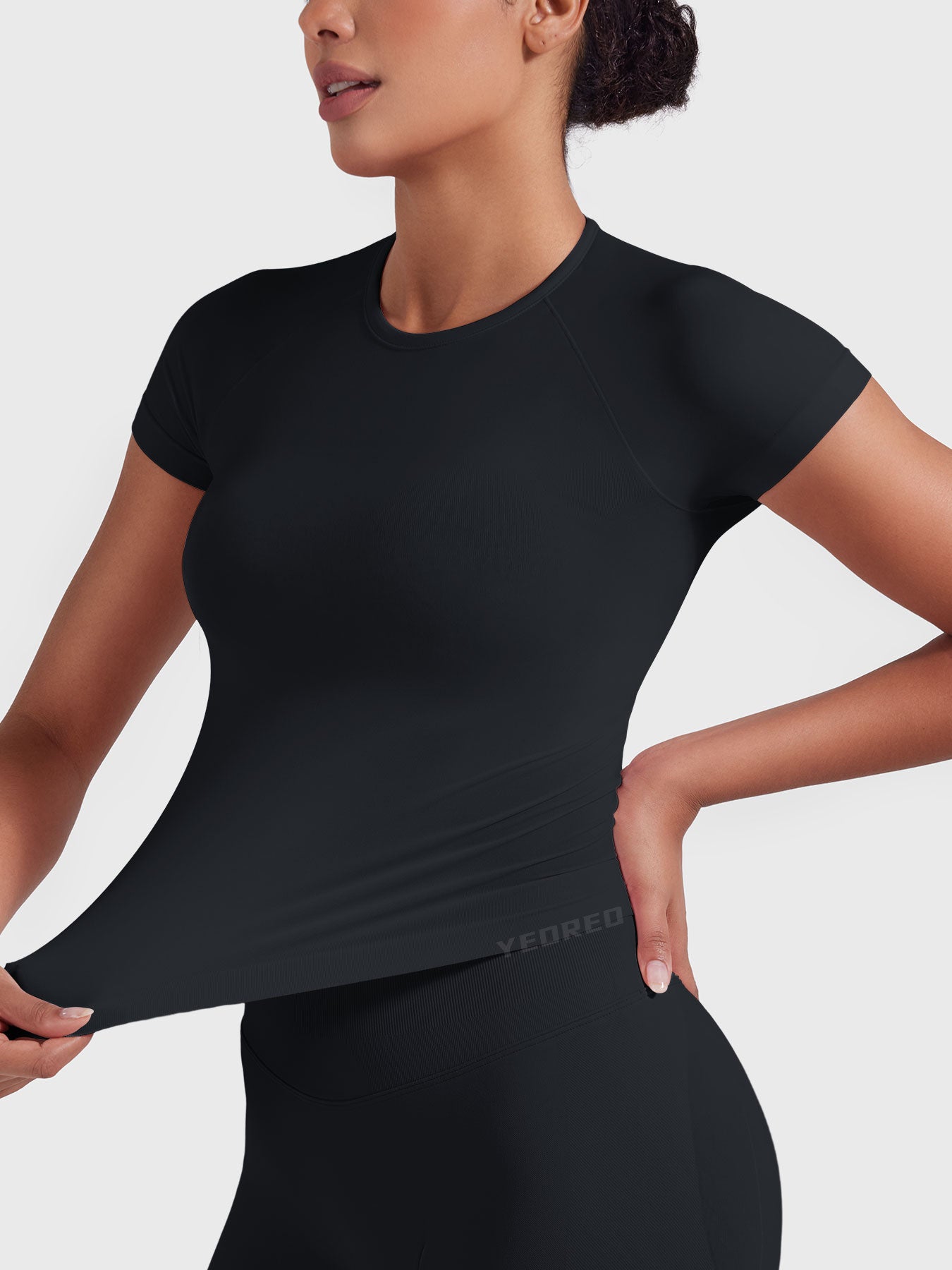 Yeoreo Zosiya Seamless Short Sleeve Top