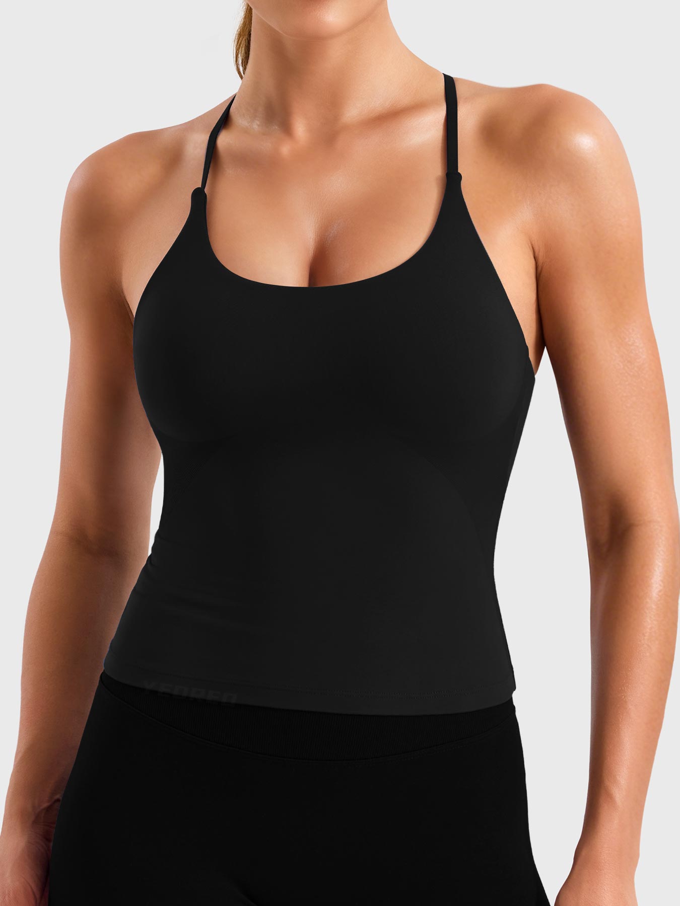 Yeoreo Sadiere Twist Back Tank