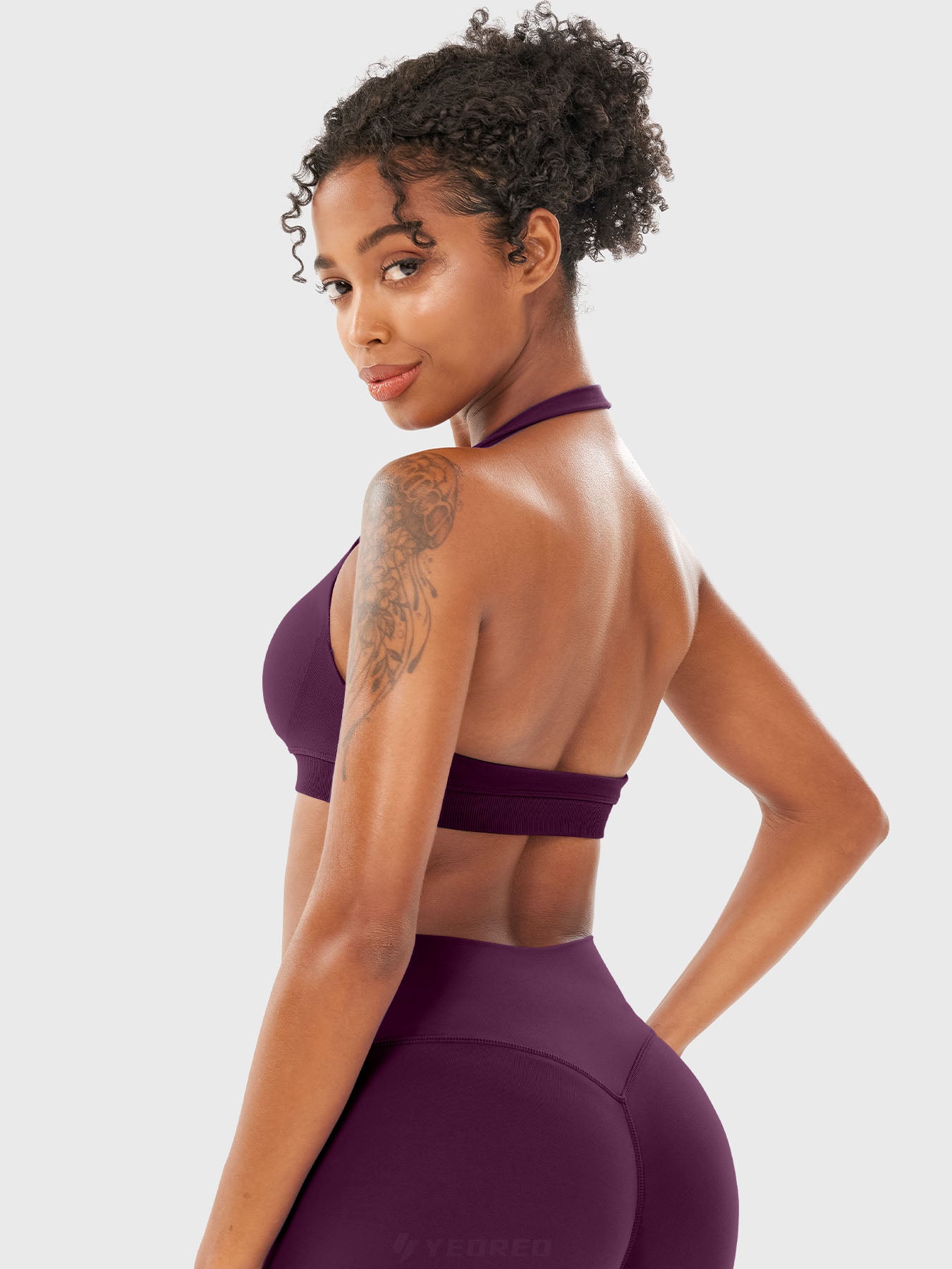 Yeoreo Eleia Halter Sports Bra