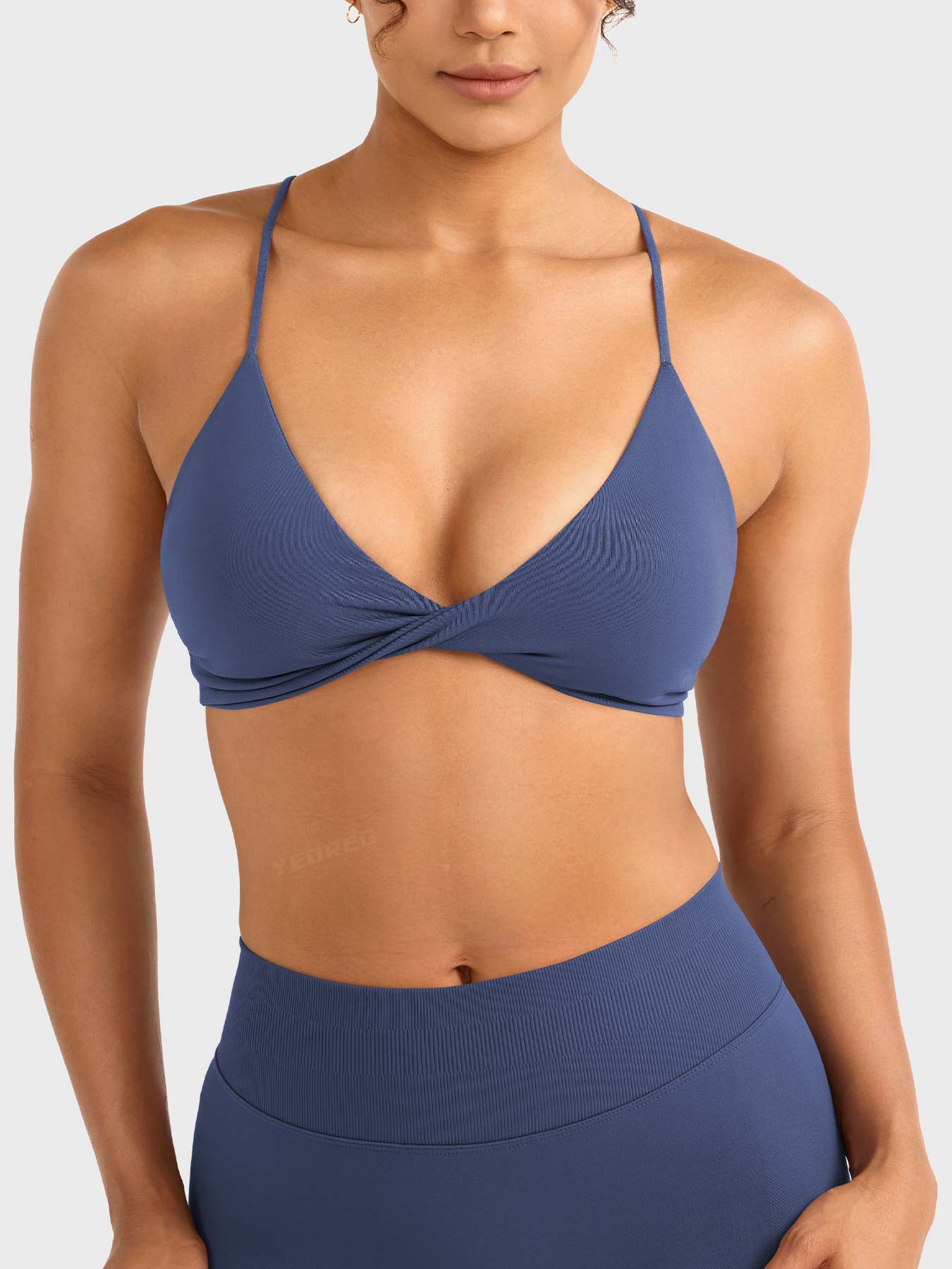 Yeoreo Jocelyna Minimal Strappy Sports Bra