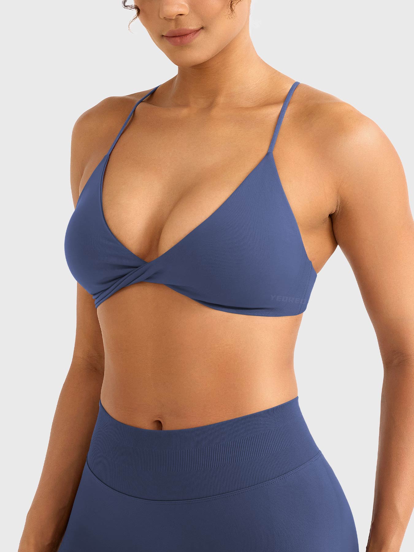 Yeoreo Jocelyna Minimal Strappy Sports Bra