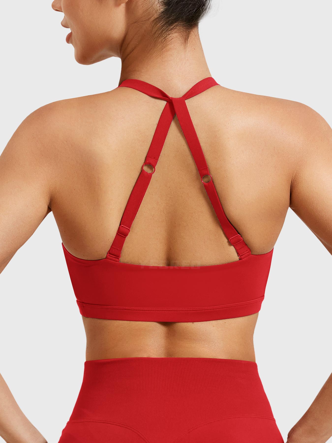 Yeoreo Micaela Twist Front Sports Bra