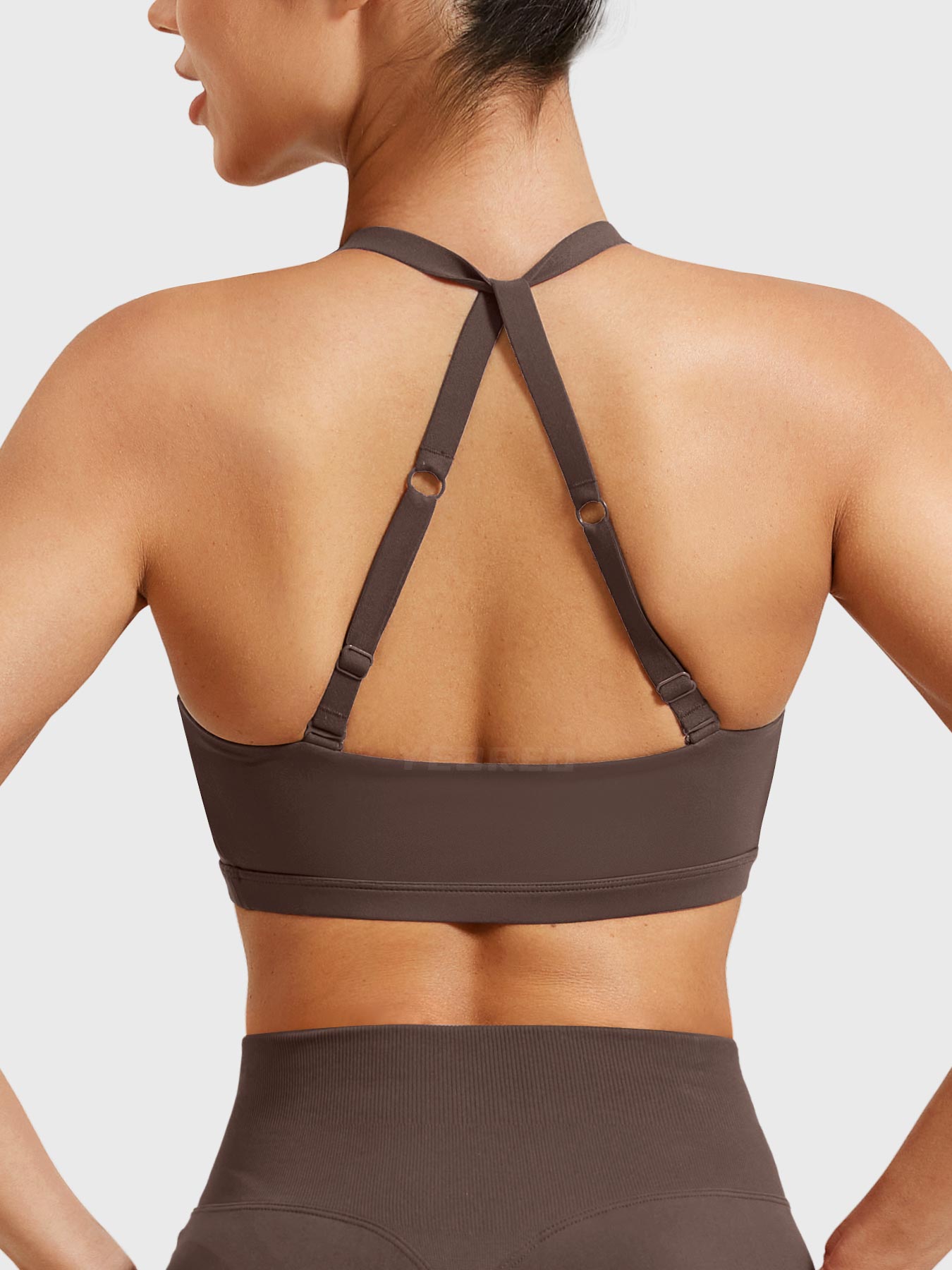 Yeoreo Micaela Twist Front Sports Bra