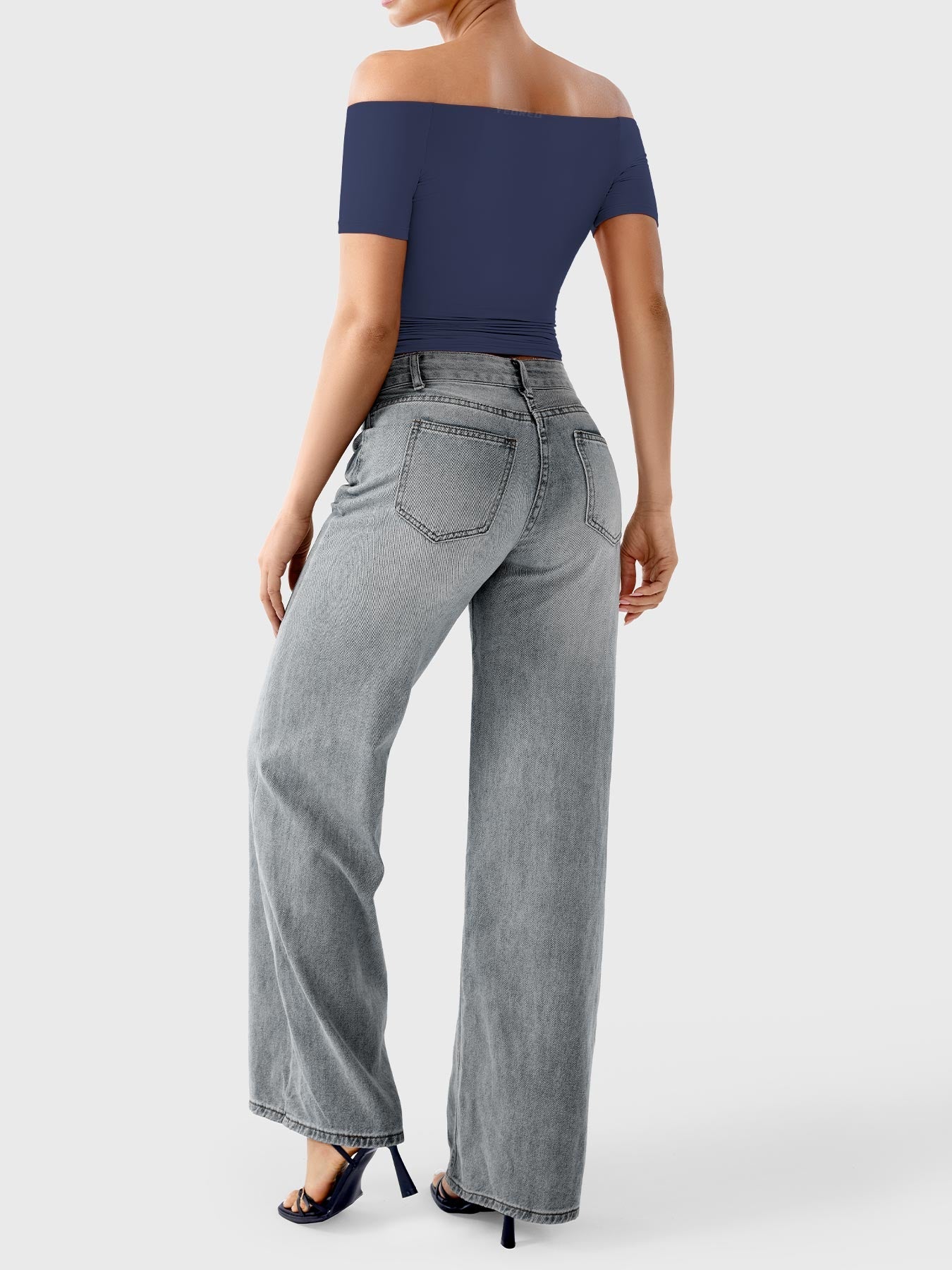Yeoreo Luzlie Off Shoulder Short Sleeves