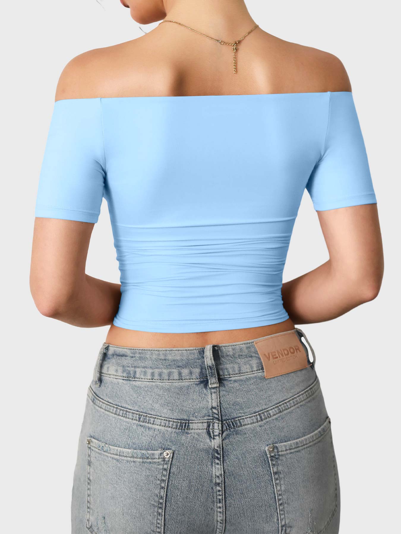 Yeoreo Luzlie Off Shoulder Short Sleeves