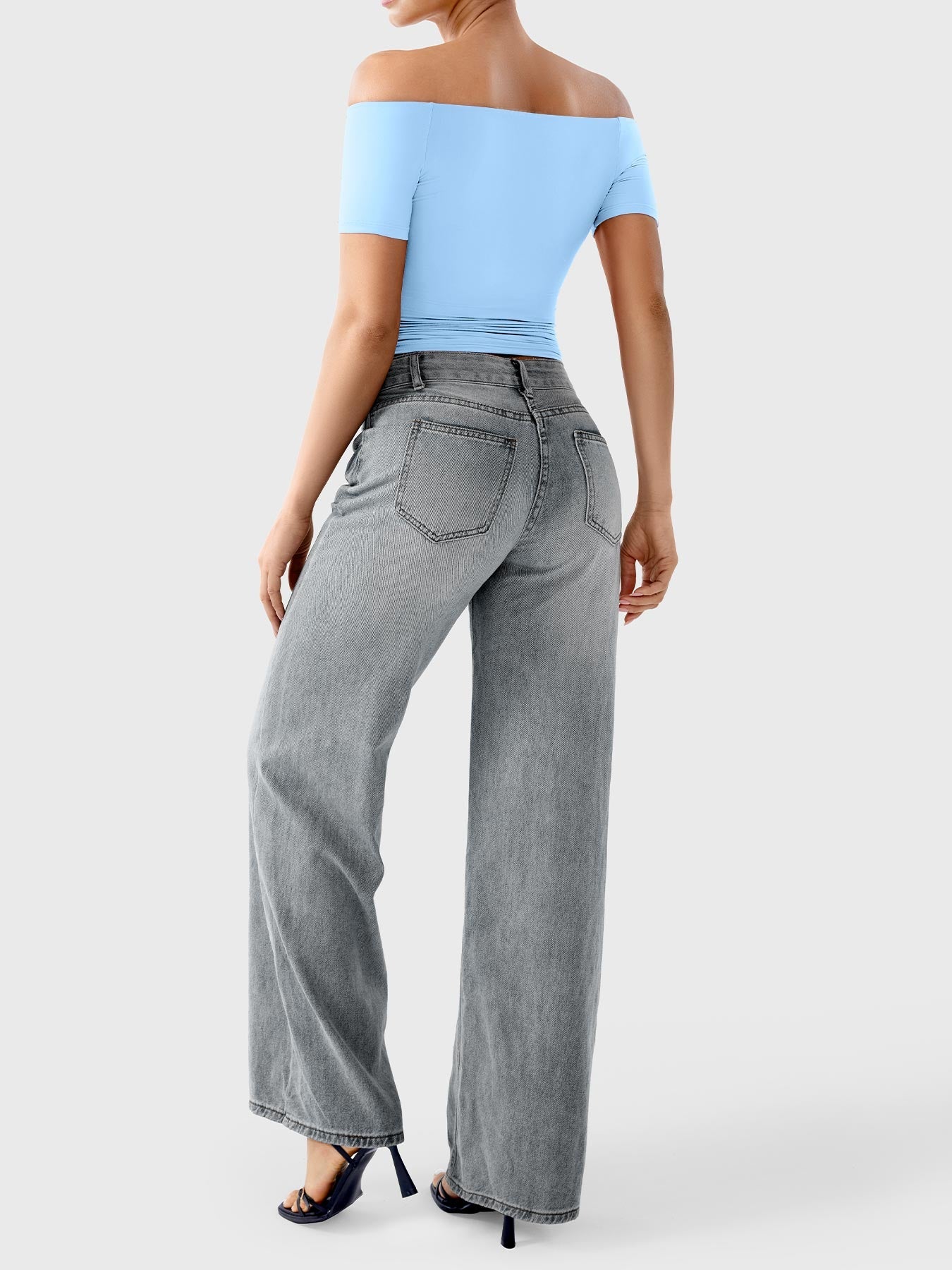 Yeoreo Luzlie Off Shoulder Short Sleeves