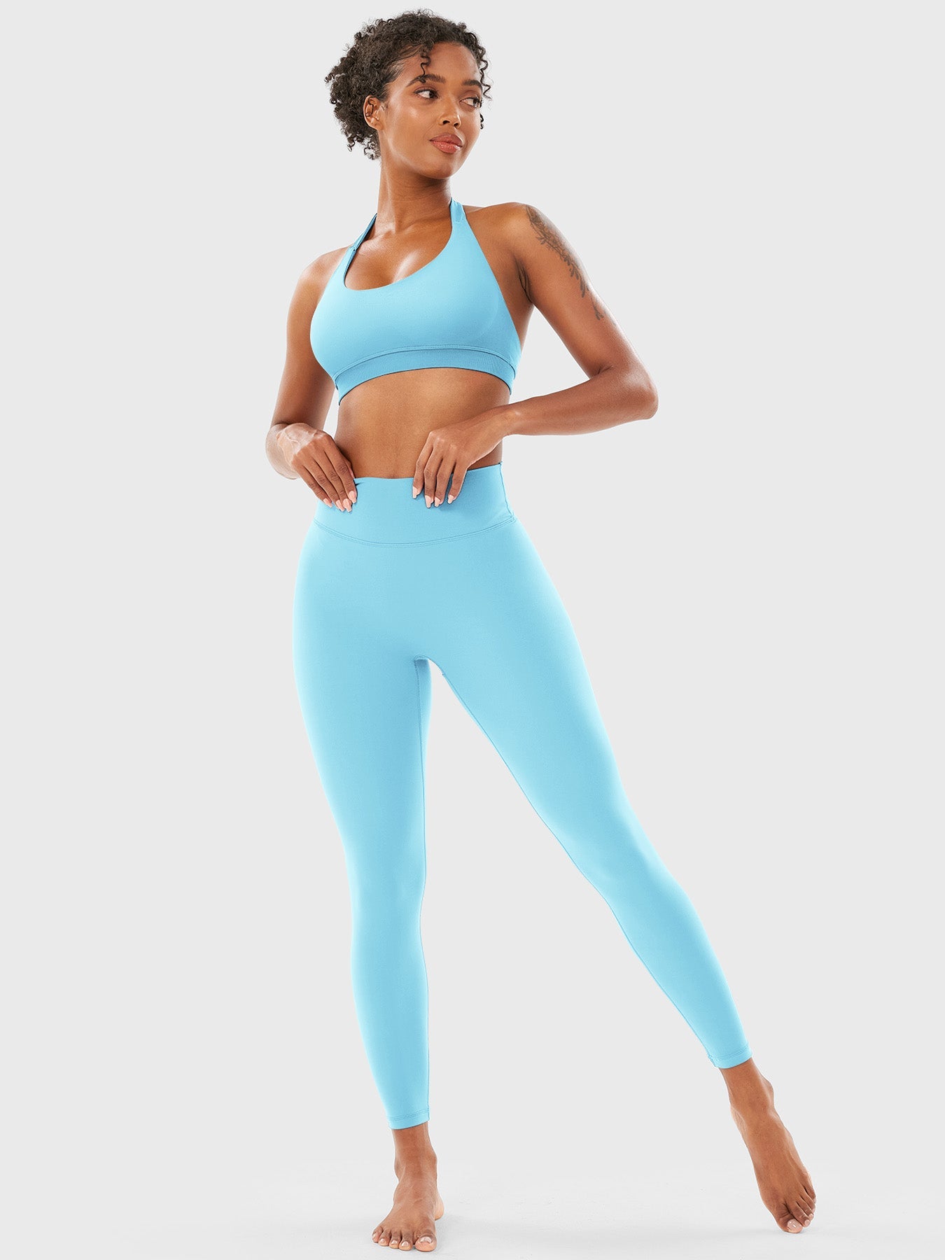 Yeoreo Eleia Halter Sports Bra