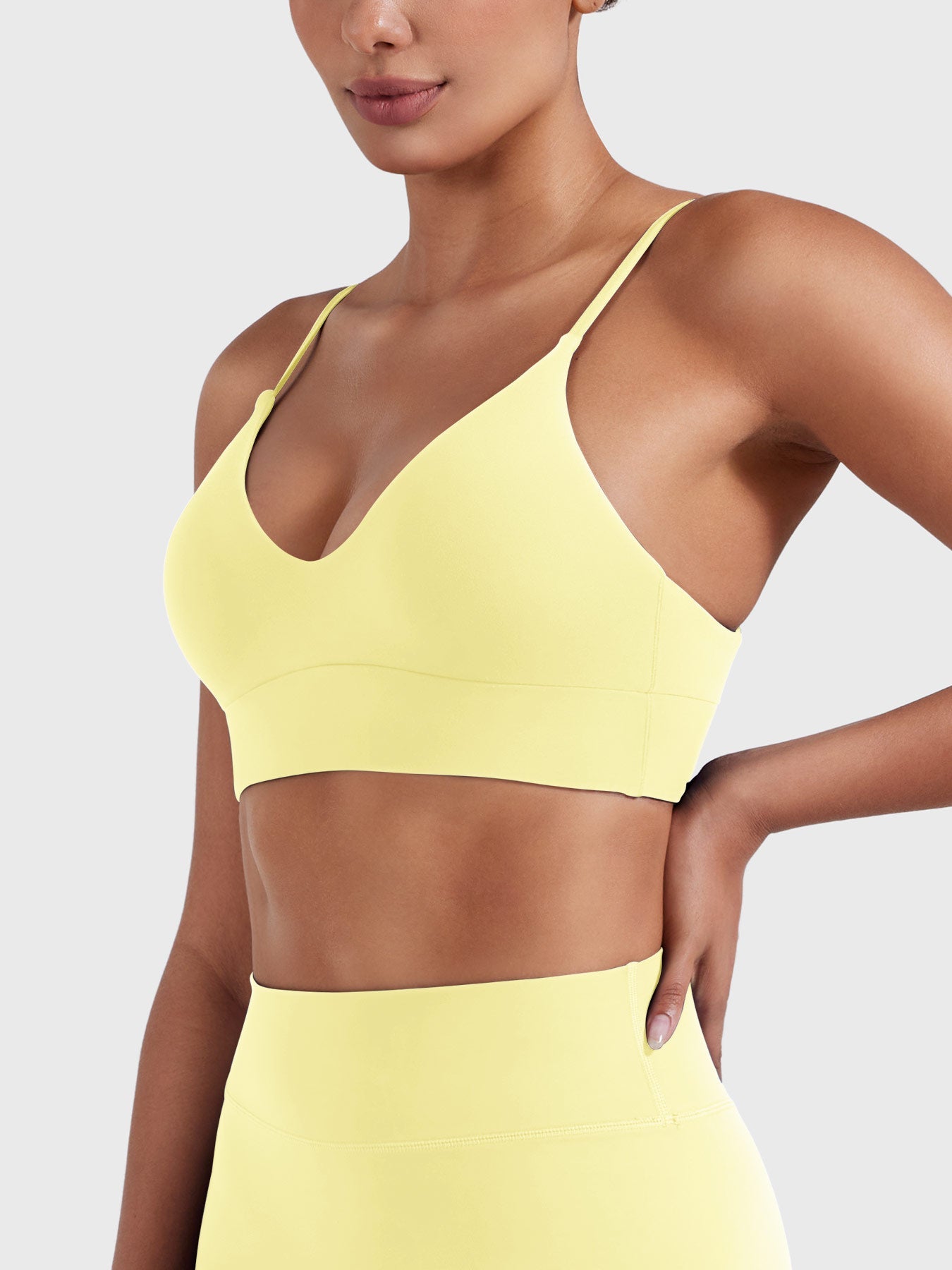 Yeoreo Valany Light Support Sports Bra