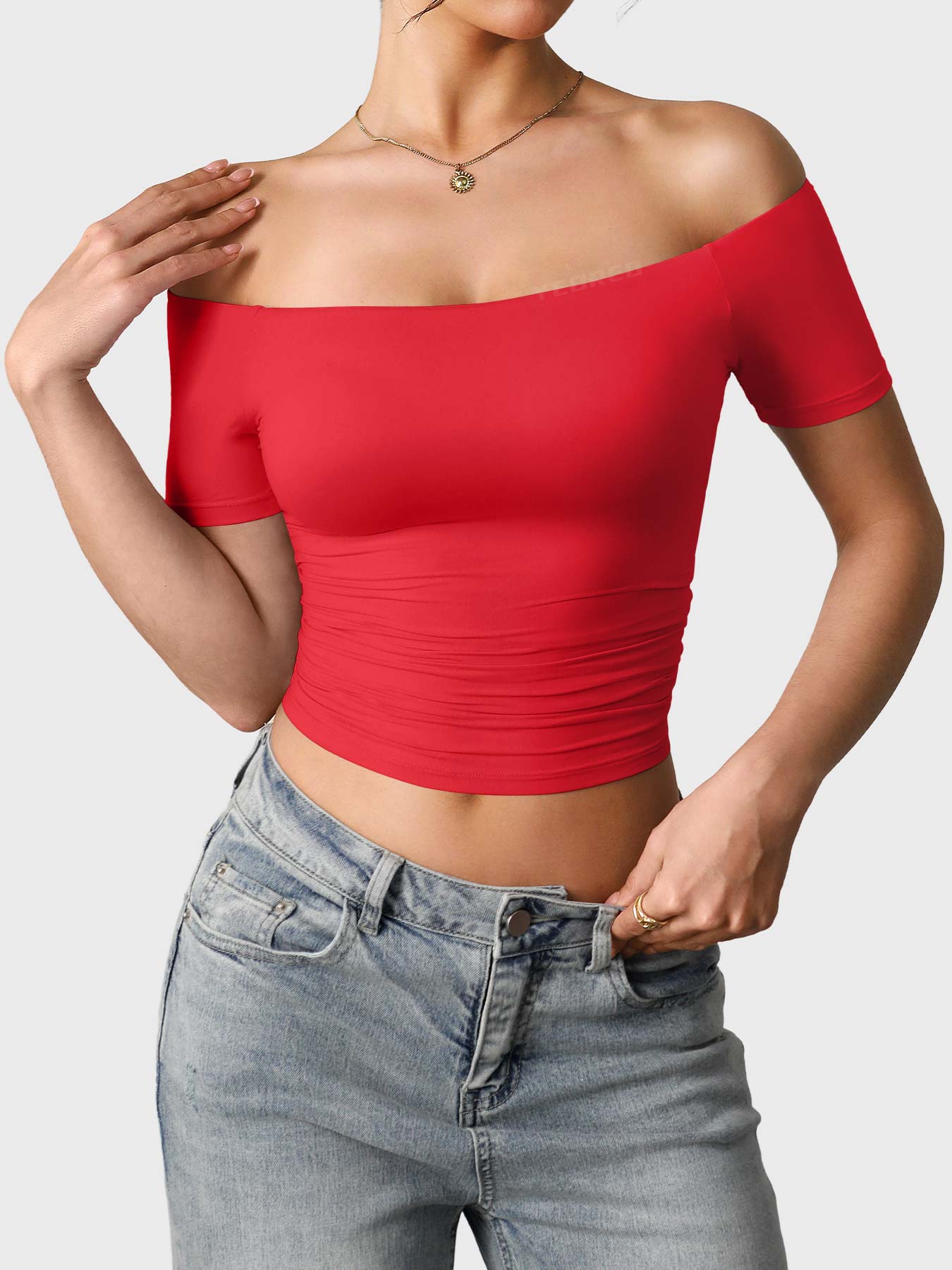 Yeoreo Luzlie Off Shoulder Short Sleeves