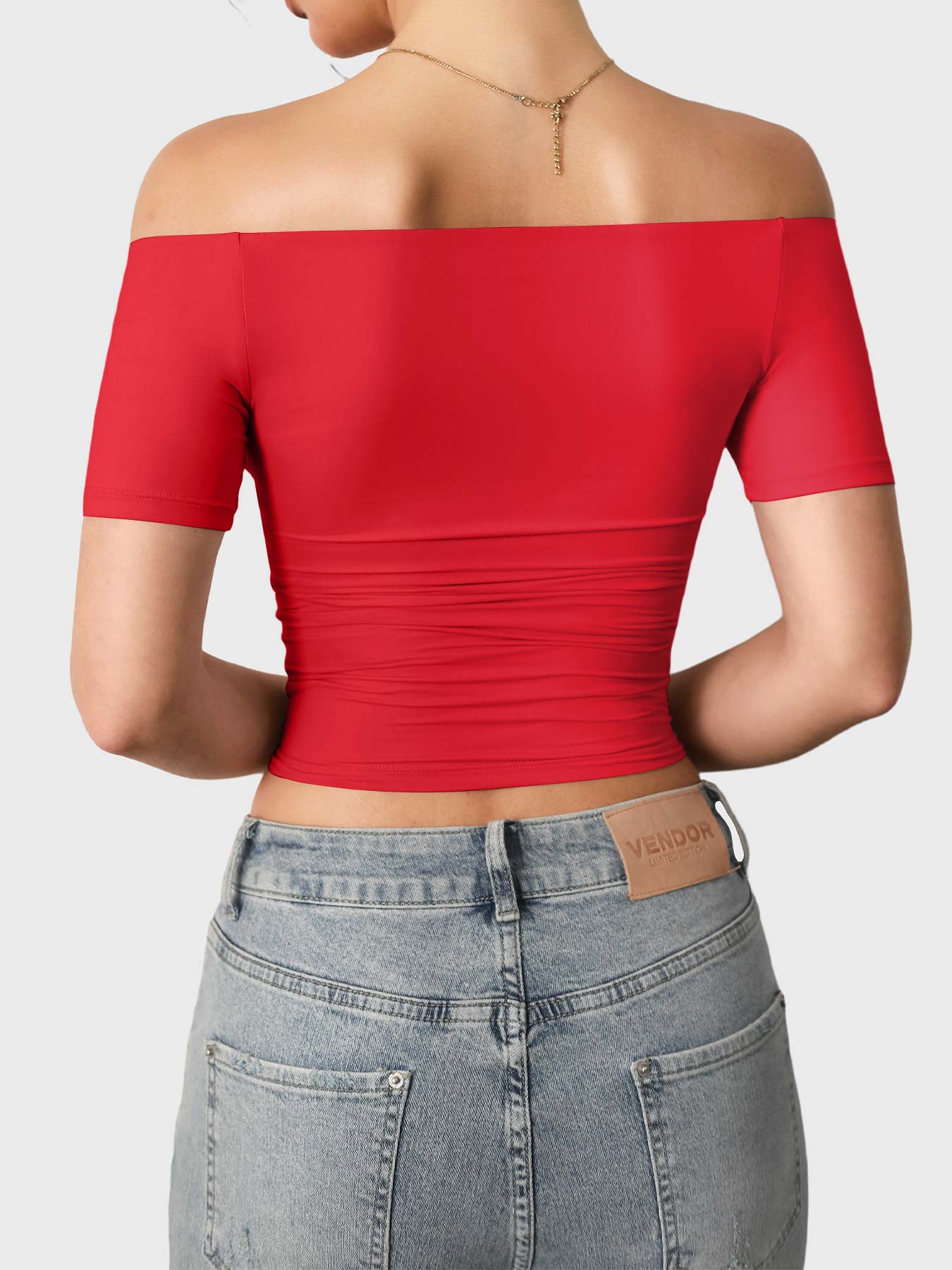 Yeoreo Luzlie Off Shoulder Short Sleeves