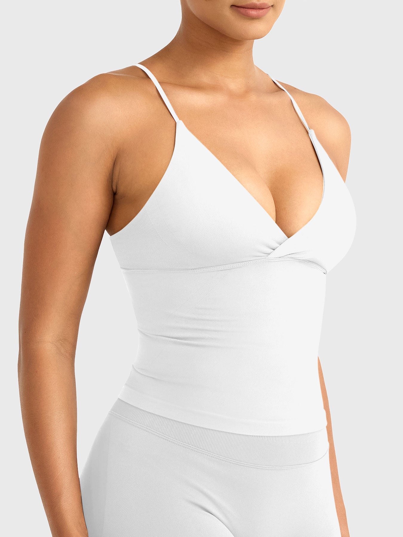 Yeoreo Vinianna Strappy Back Longline Tank