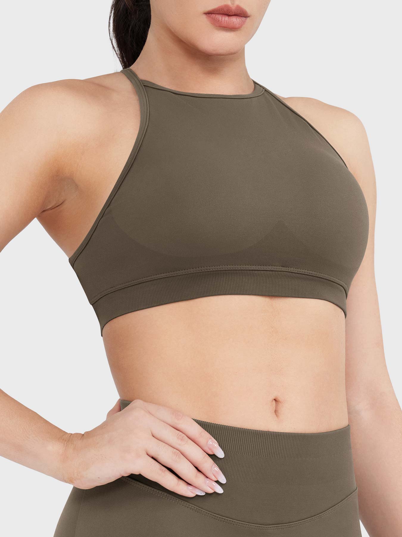 Yeoreo Acuffny High Neck Backless Sports Bra