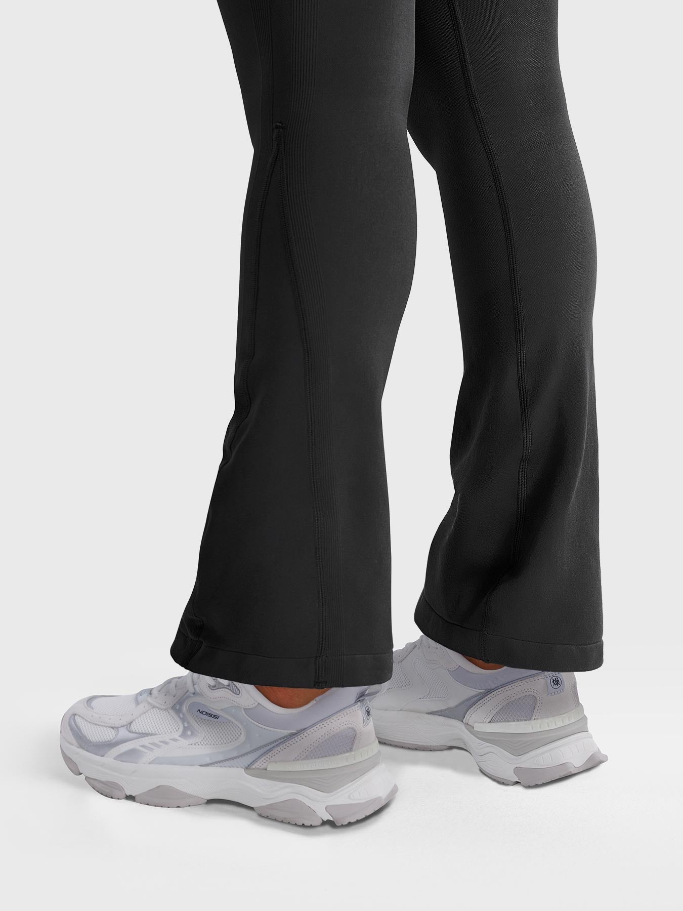 Yeoreo Lilliean 26" Mini Flare Leggings