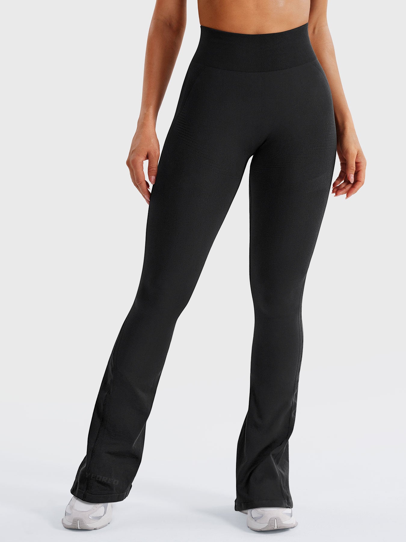Yeoreo Lilliean 32" Mini Flare Leggings