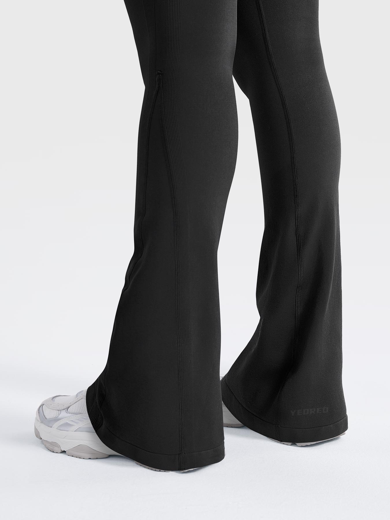 Yeoreo Lilliean 32" Mini Flare Leggings