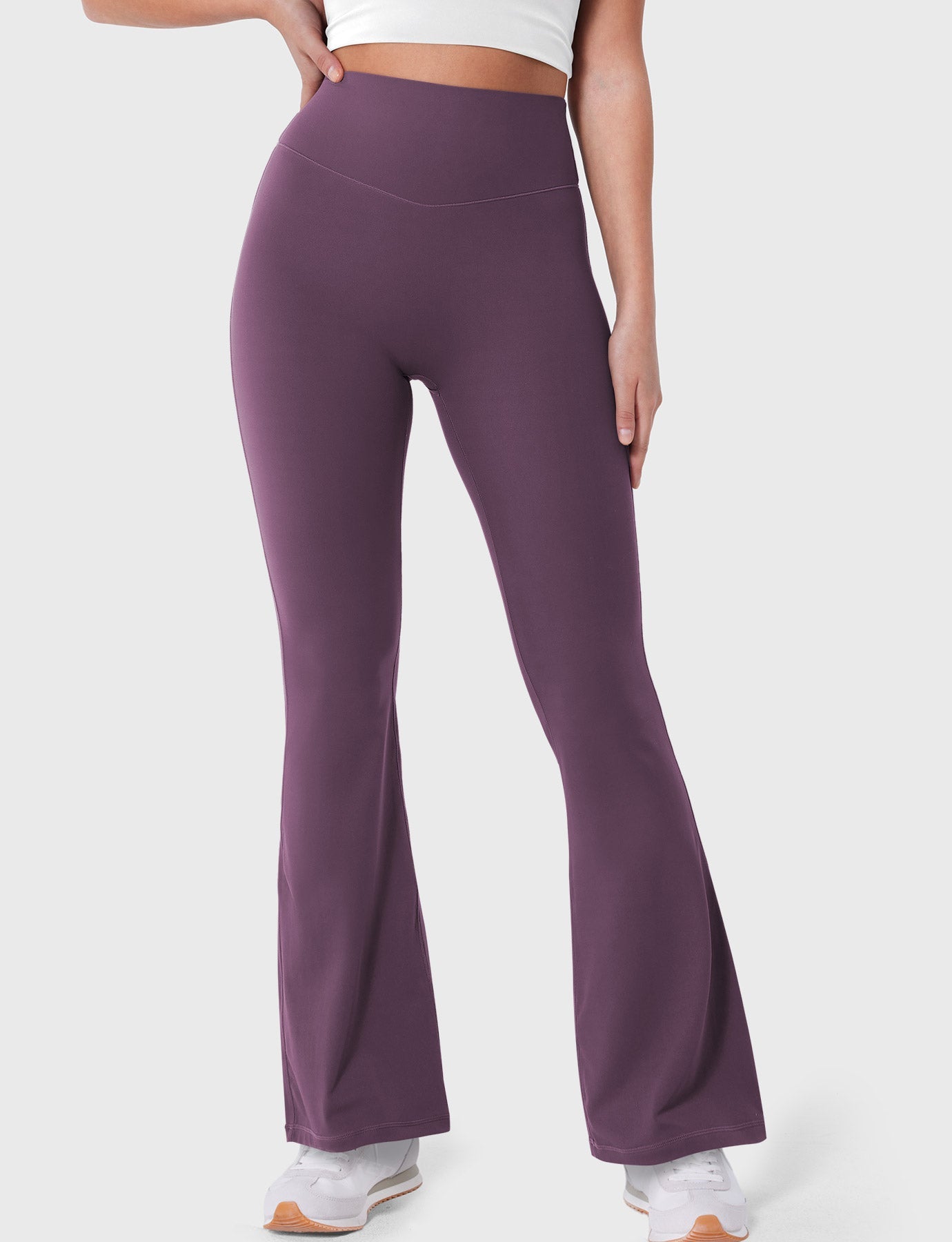 Yeoreo Bessli 28" Mini Flare Leggings