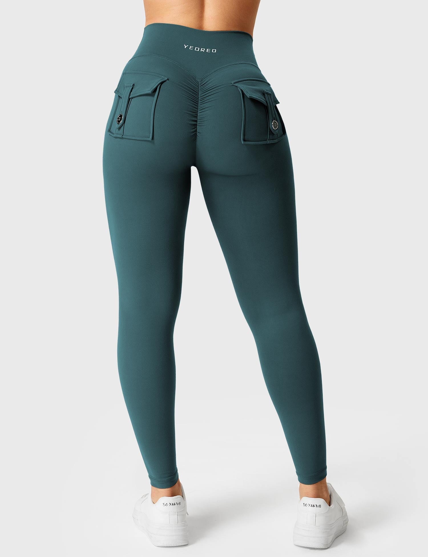 Yeoreo V-waistband Charm Leggings