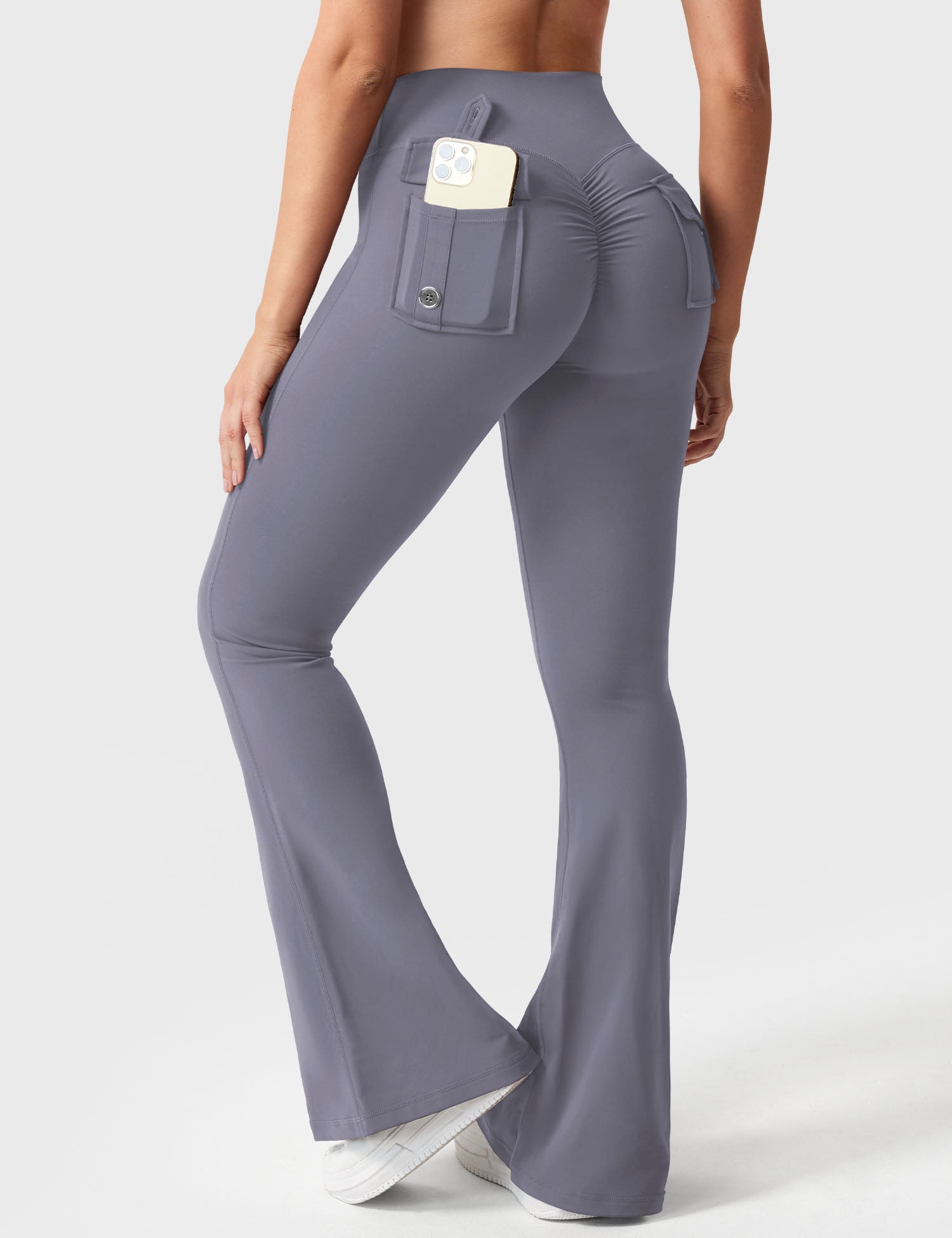 Yeoreo Brittany Flared Leggings with Pockets
