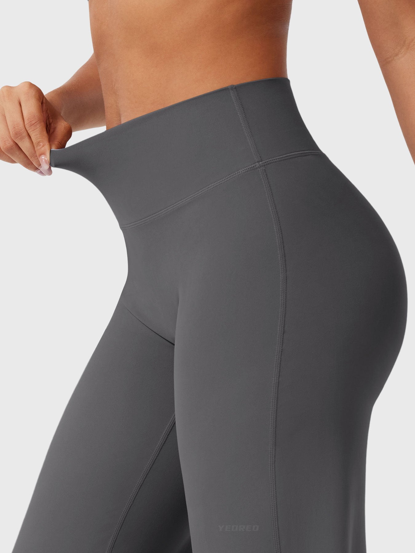 Yeoreo Eddiy 31.5" Straight Leggings